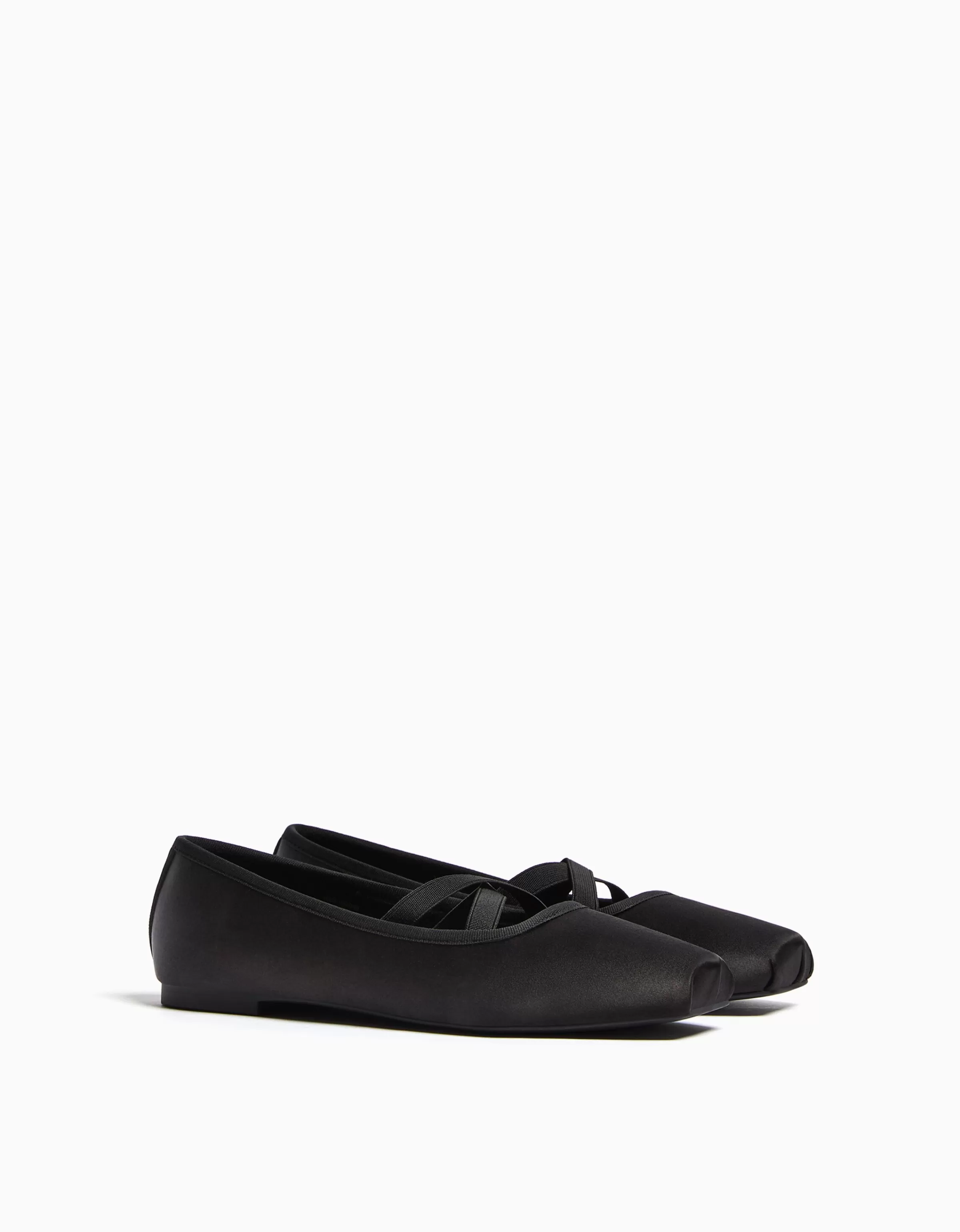 BERSHKA New*Ballerines satinées élastiques Noir