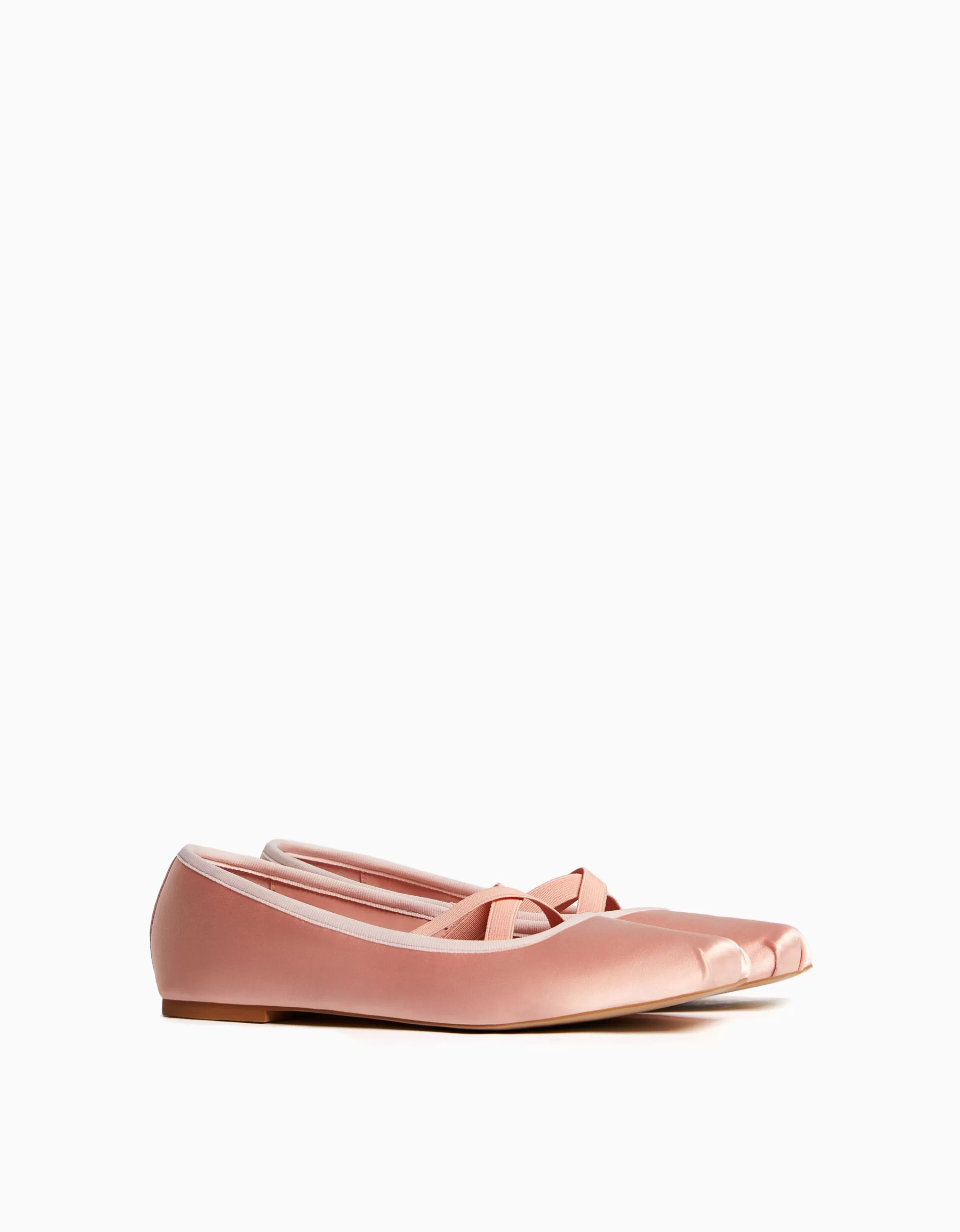 BERSHKA New*Ballerines satinées élastiques Noir