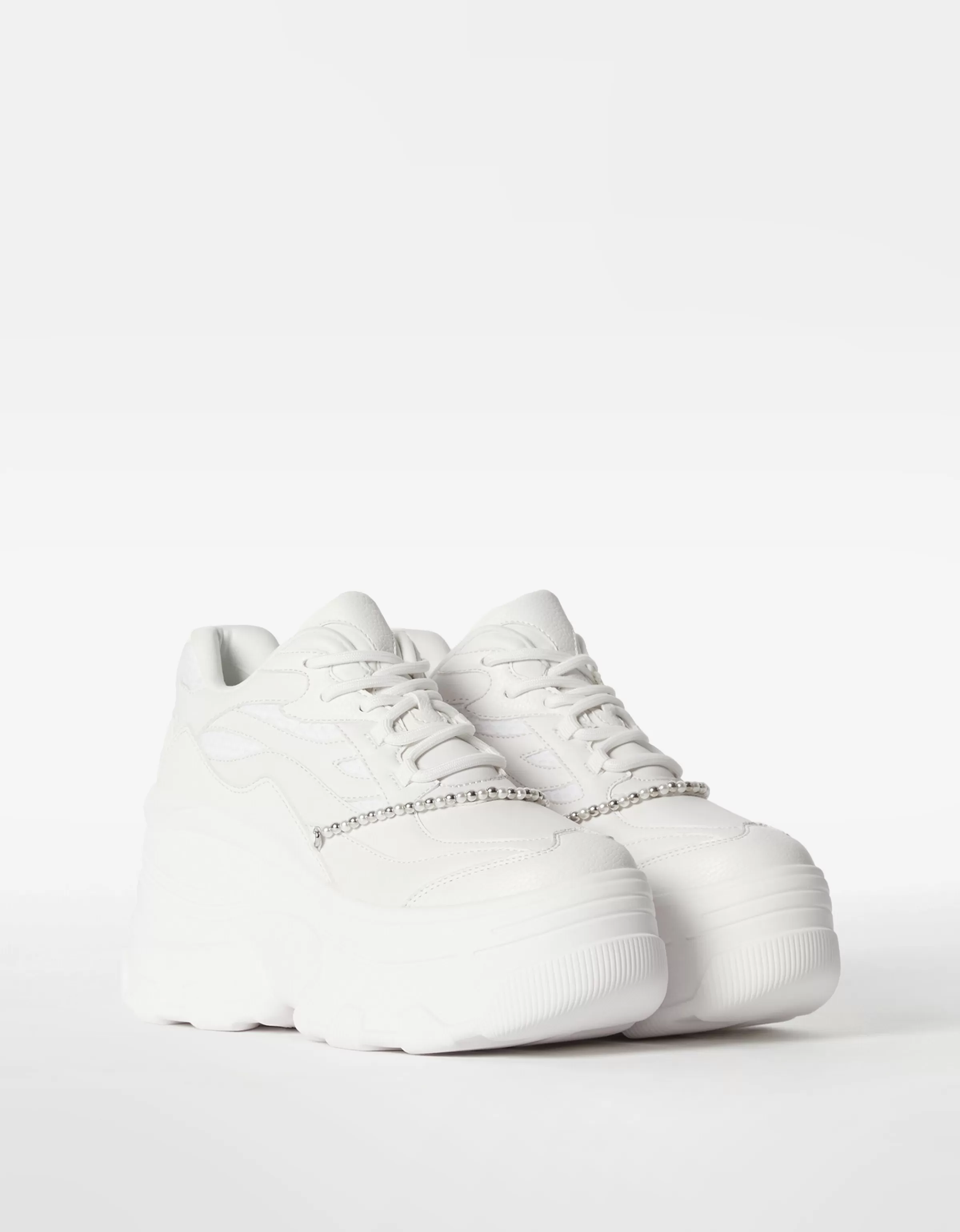 BERSHKA Baskets*Baskets plateforme XL bride Blanc