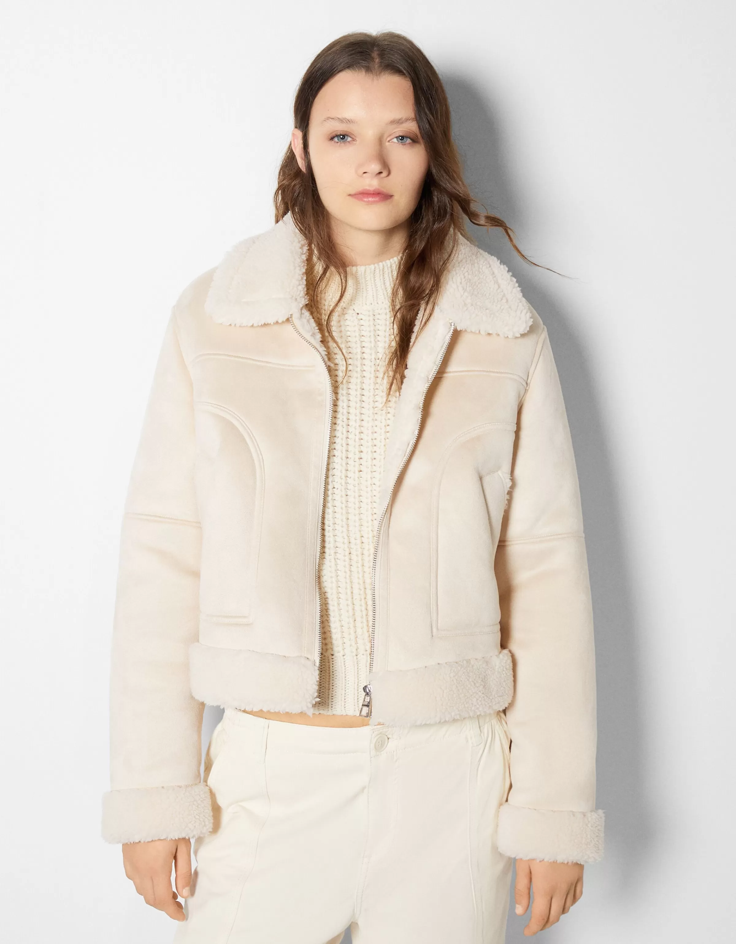 BERSHKA Vestes*Blouson biker cropped double face suédine Blanc cassé