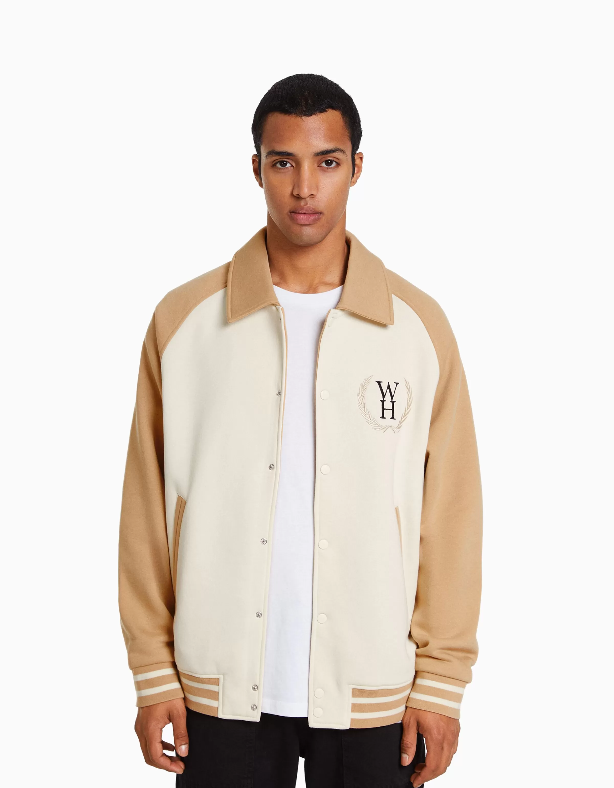 BERSHKA Blousons et manteaux*Blouson tissu contraste Camel