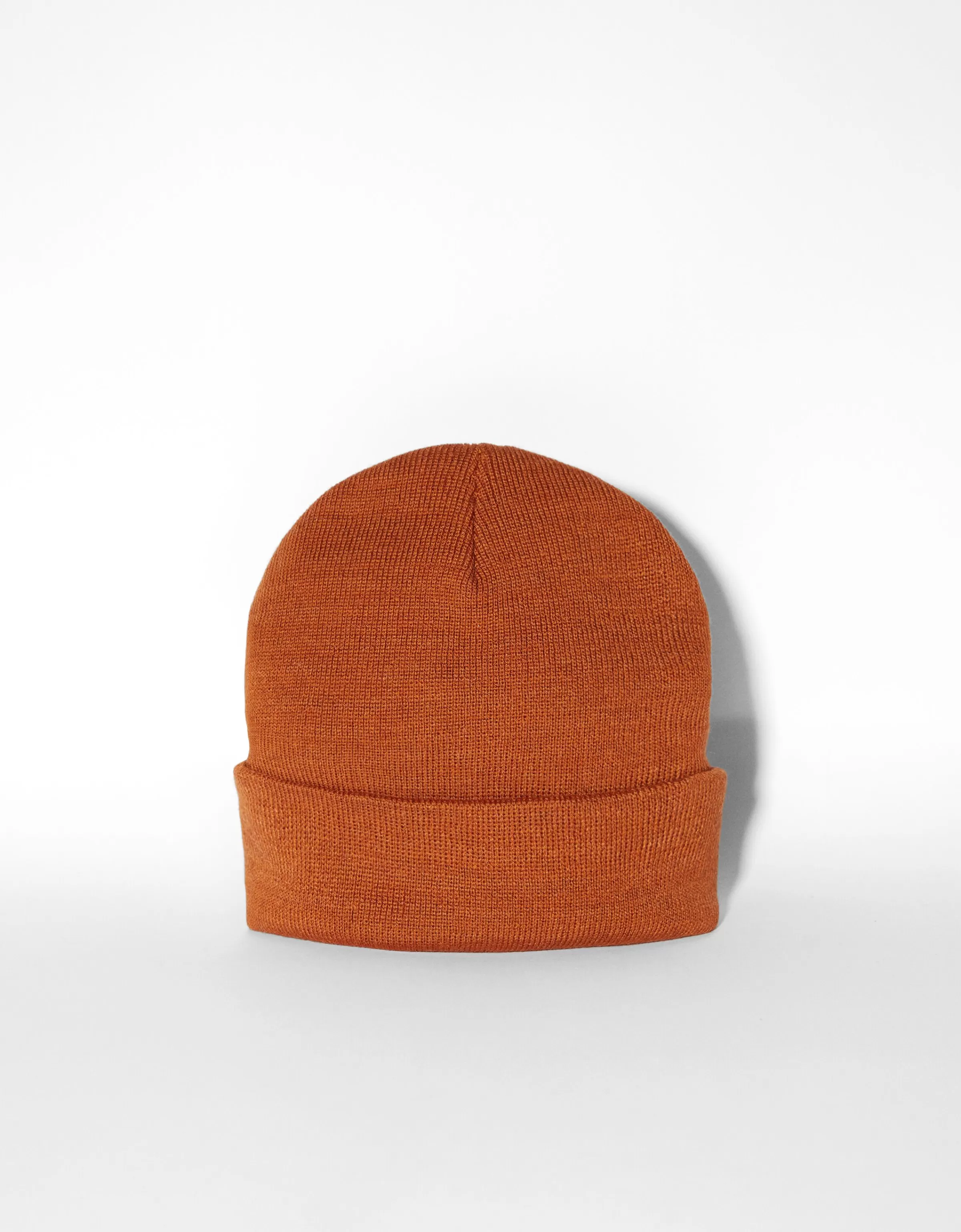 BERSHKA Tout voir*Bonnet basic Camel