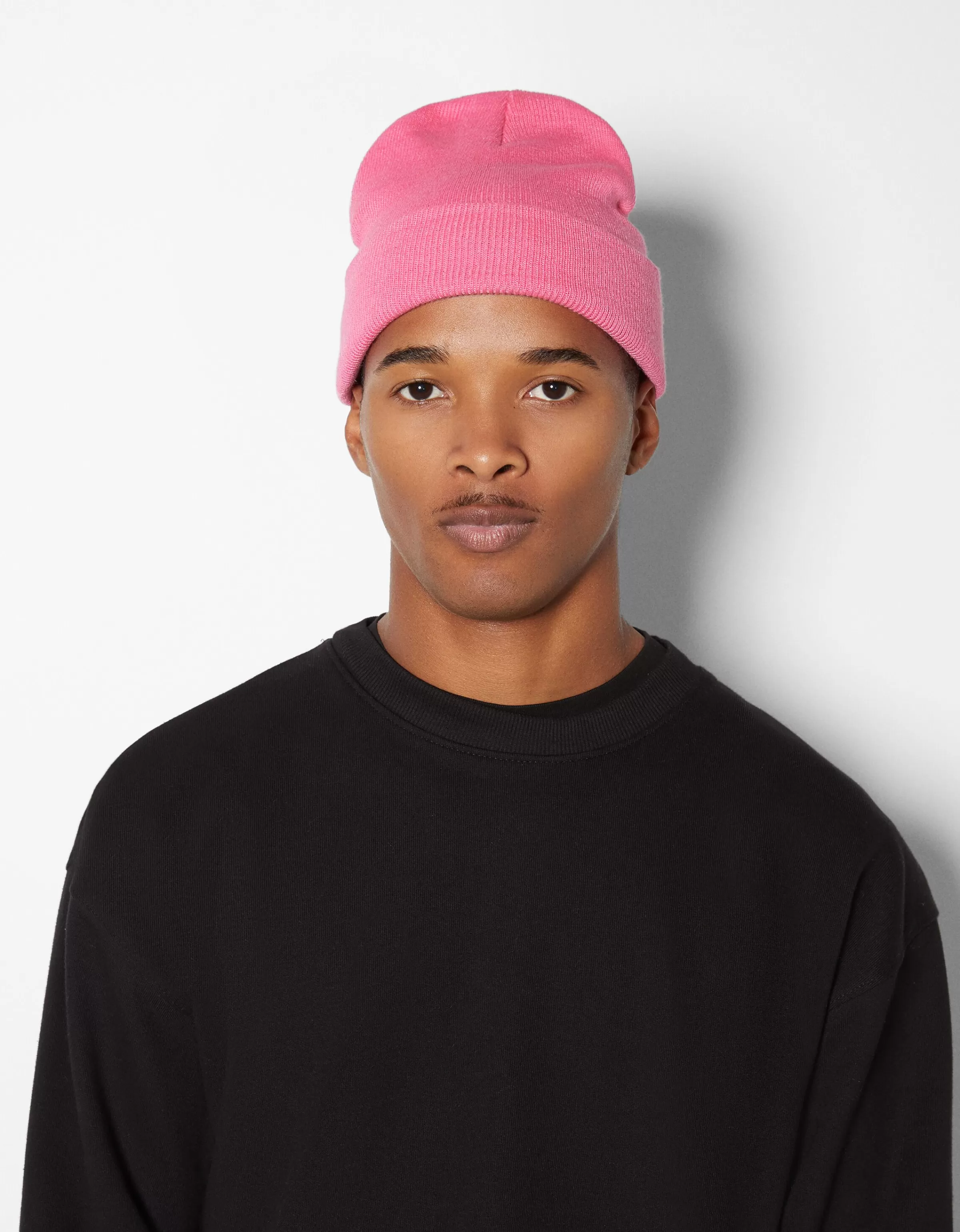 BERSHKA Personnalisables*Bonnet basic Rose