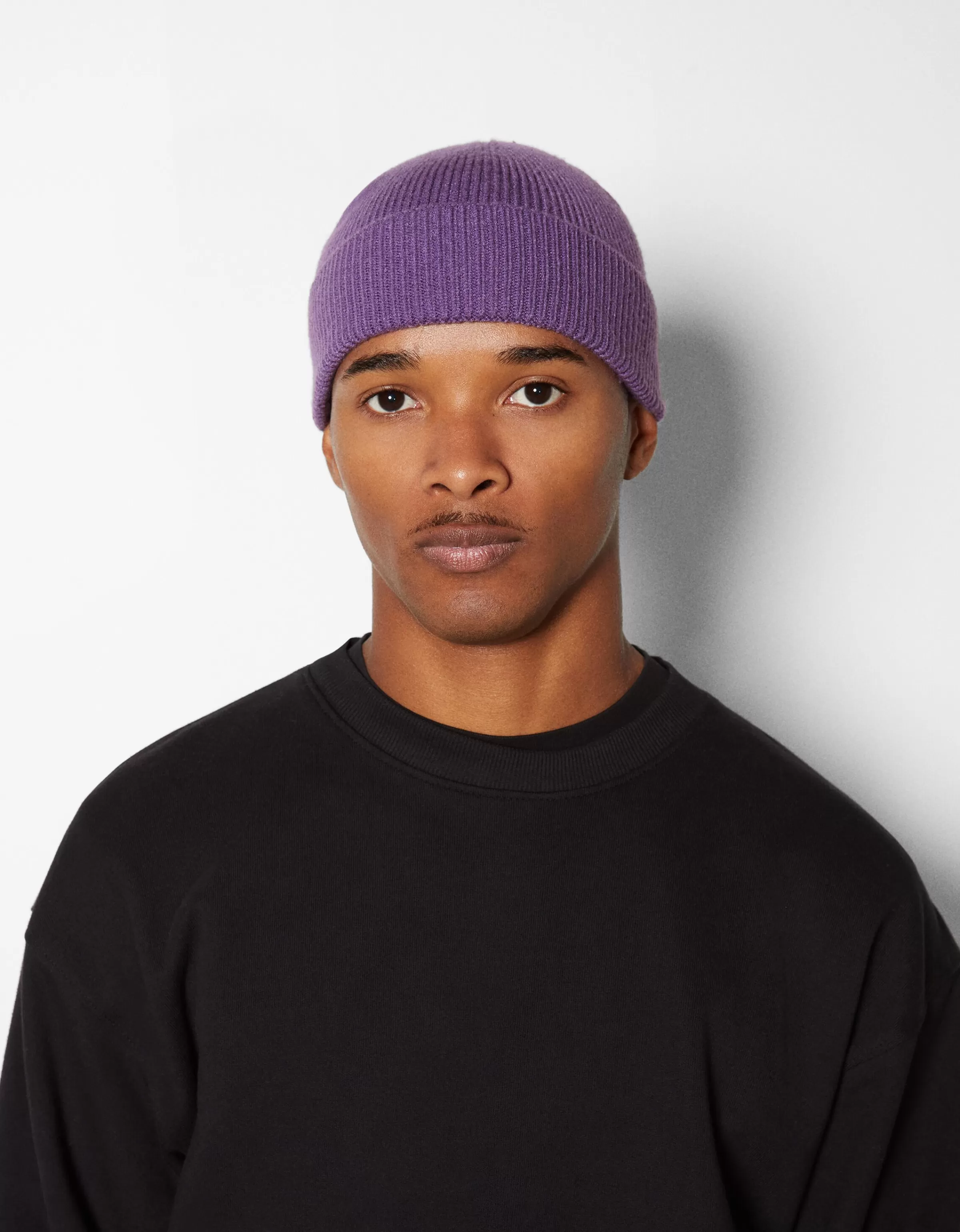 BERSHKA Tout voir*Bonnet court Violet