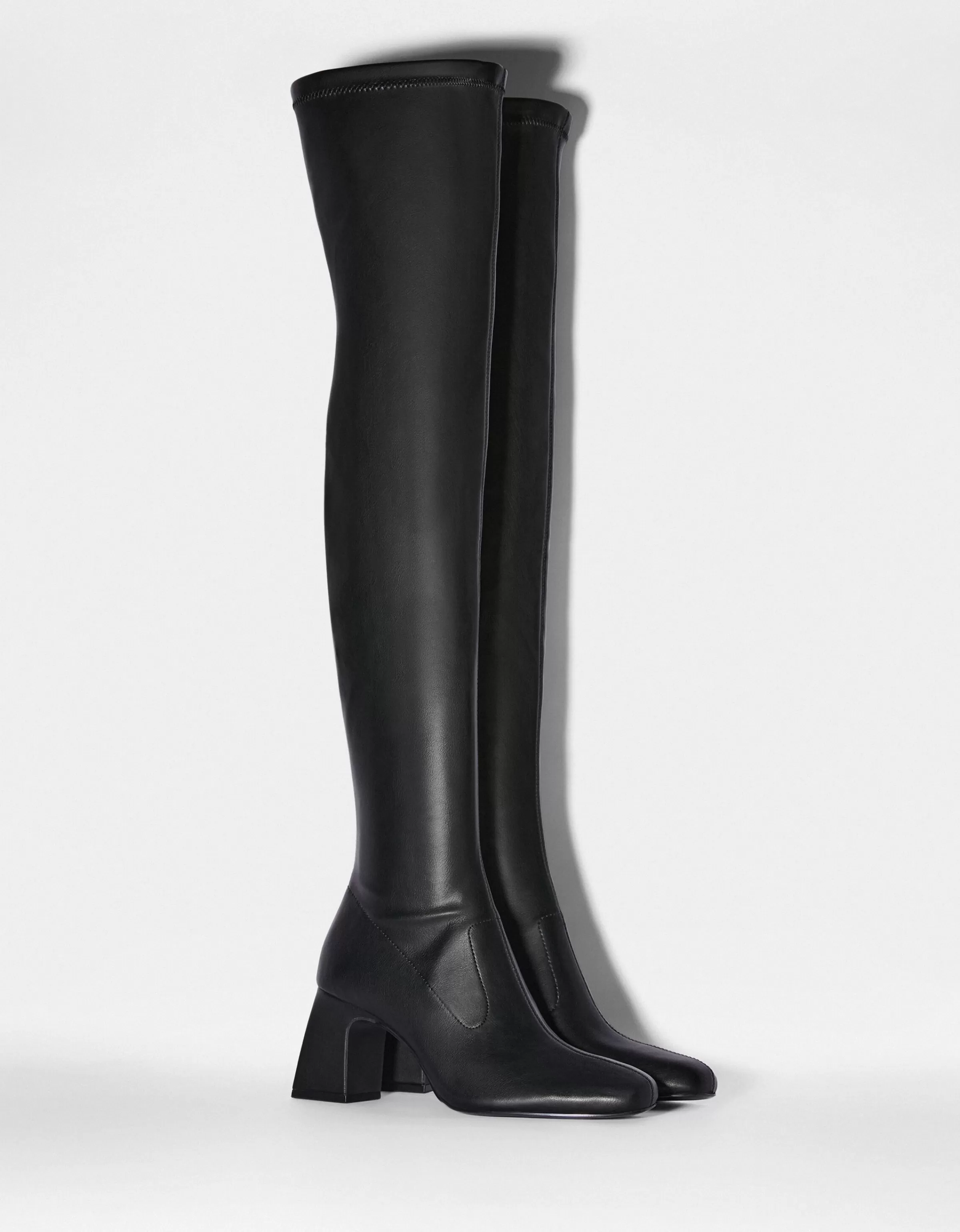 BERSHKA Bottes*Bottes XL talon midi Noir