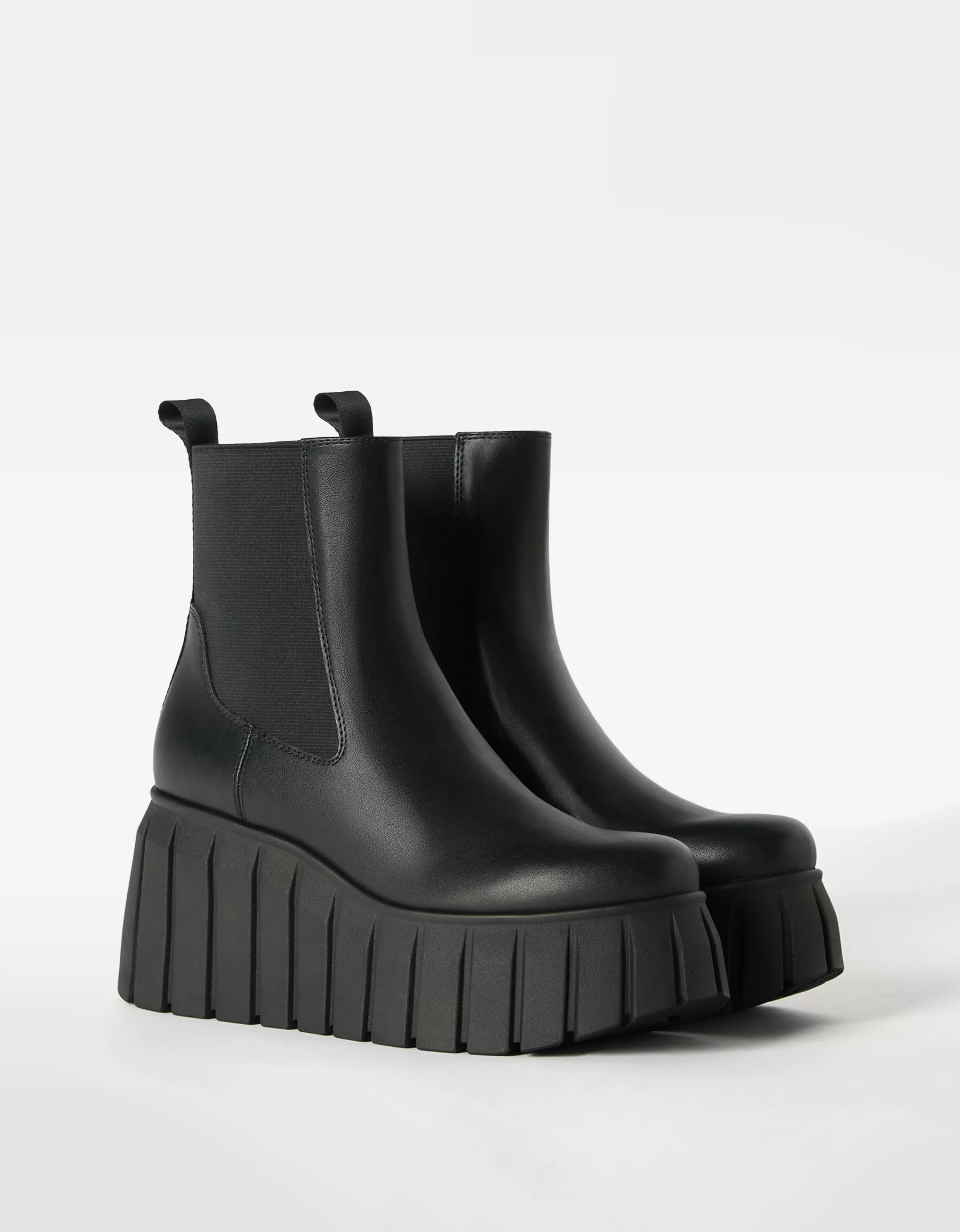 BERSHKA Chaussures*Bottines plateforme XL élastiquées Noir