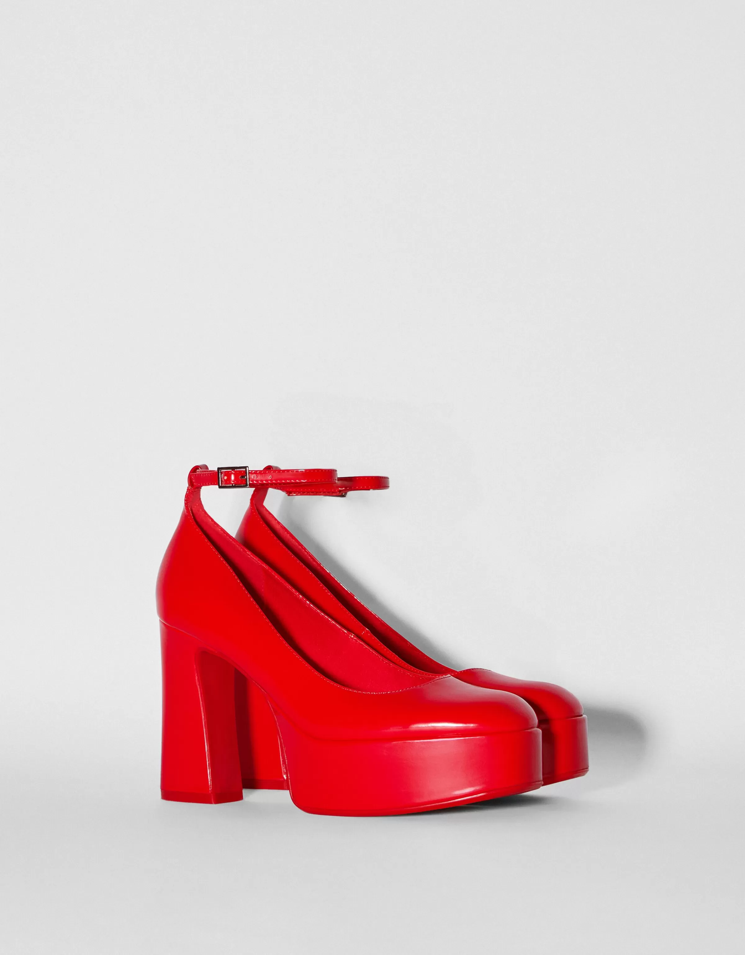 BERSHKA Party*Chaussures à talon plateforme XL Rouge