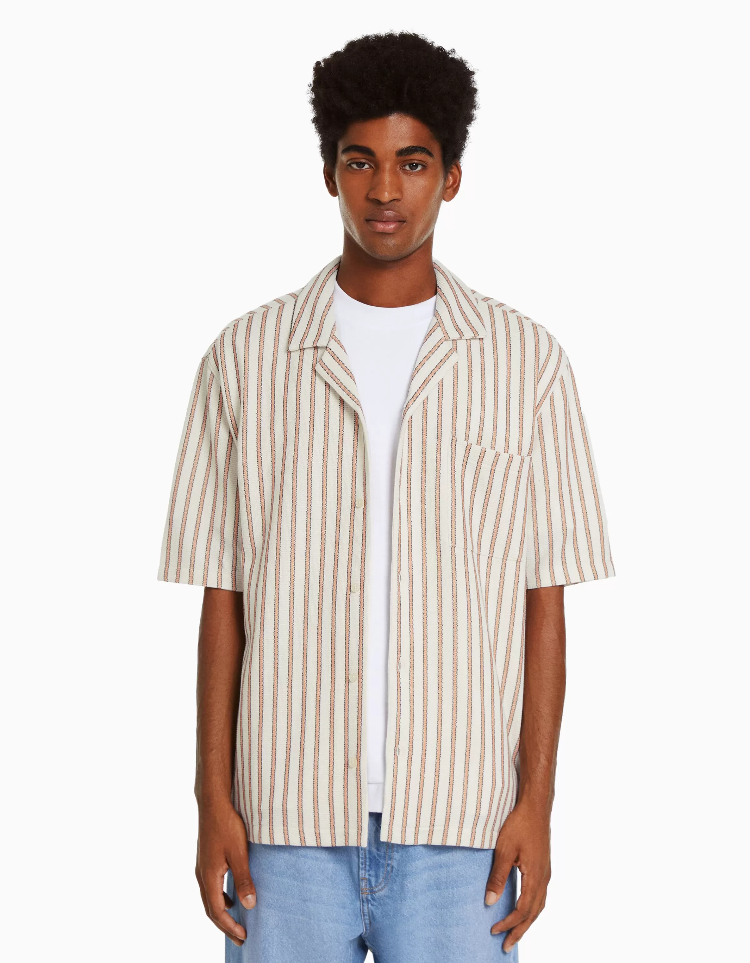 BERSHKA Chemises*Chemise manches courtes rustique rayures Blanc / Noir