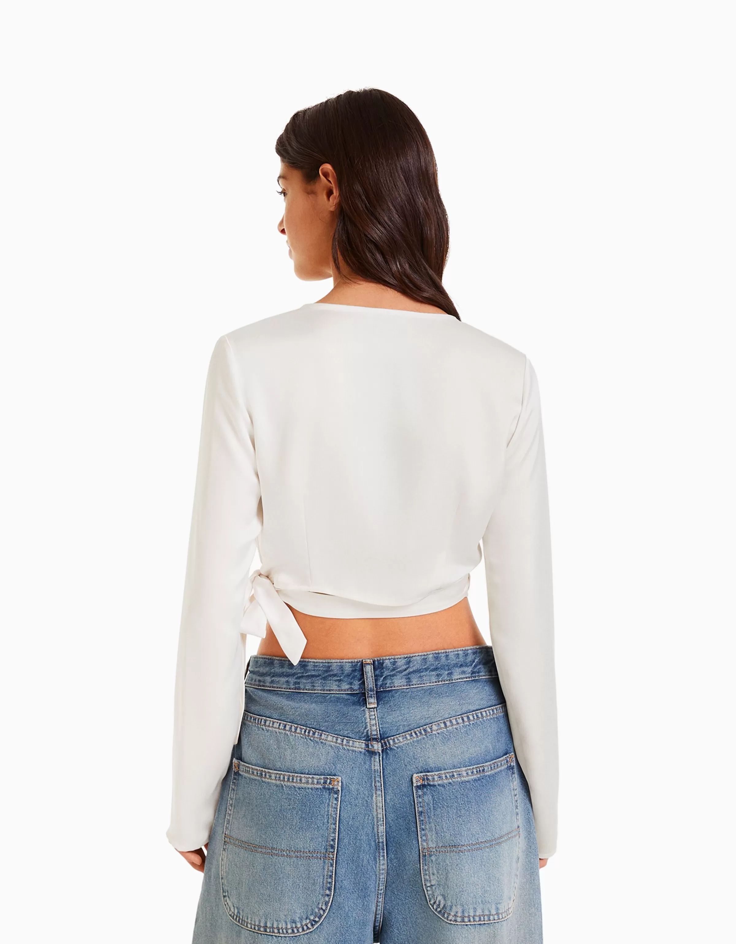 BERSHKA Chemises et blouses*Chemisier cache-cœur ballerine manches longues satiné Beige