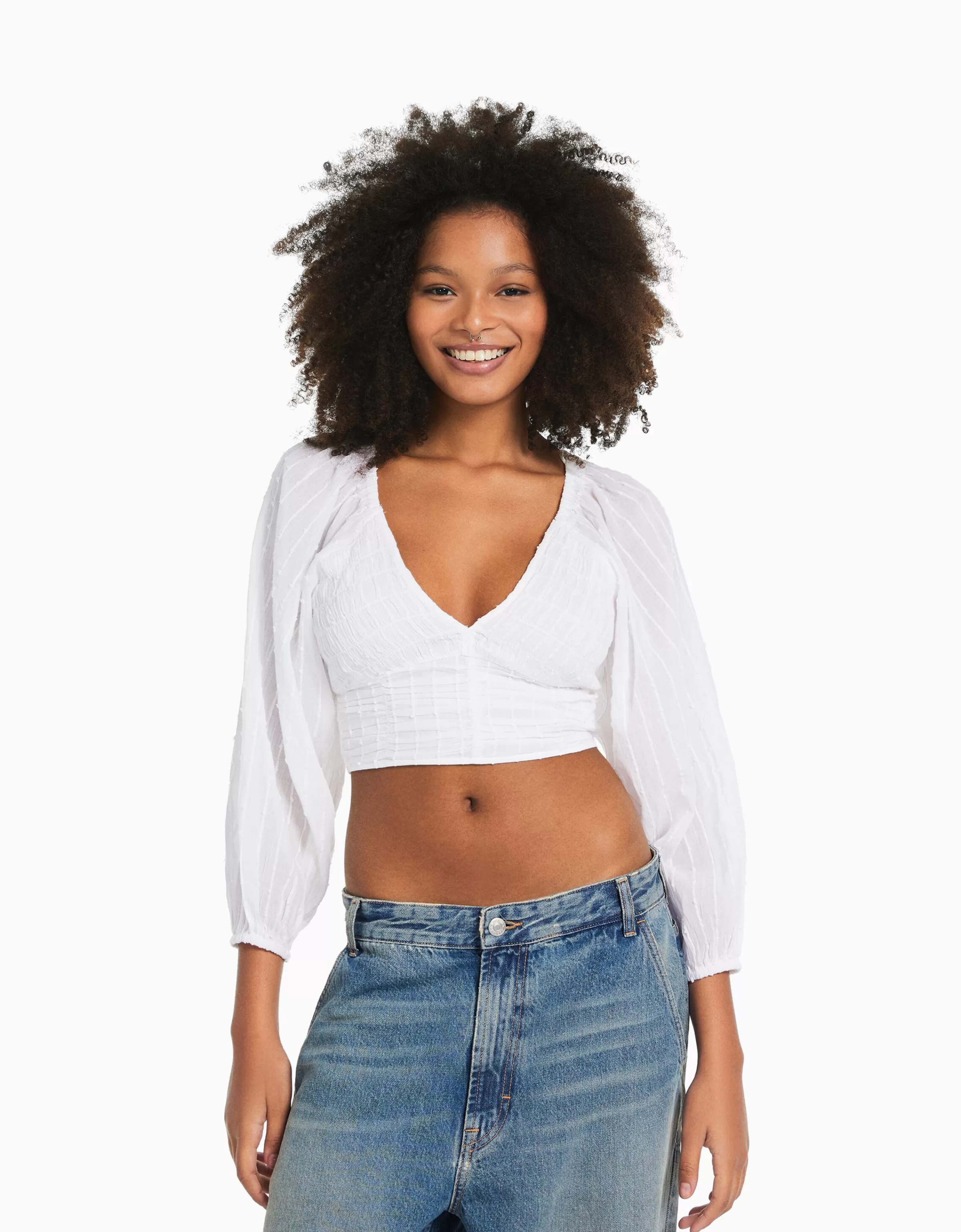 BERSHKA Chemises et blouses*Chemisier manches longues volume col V Blanc cassé