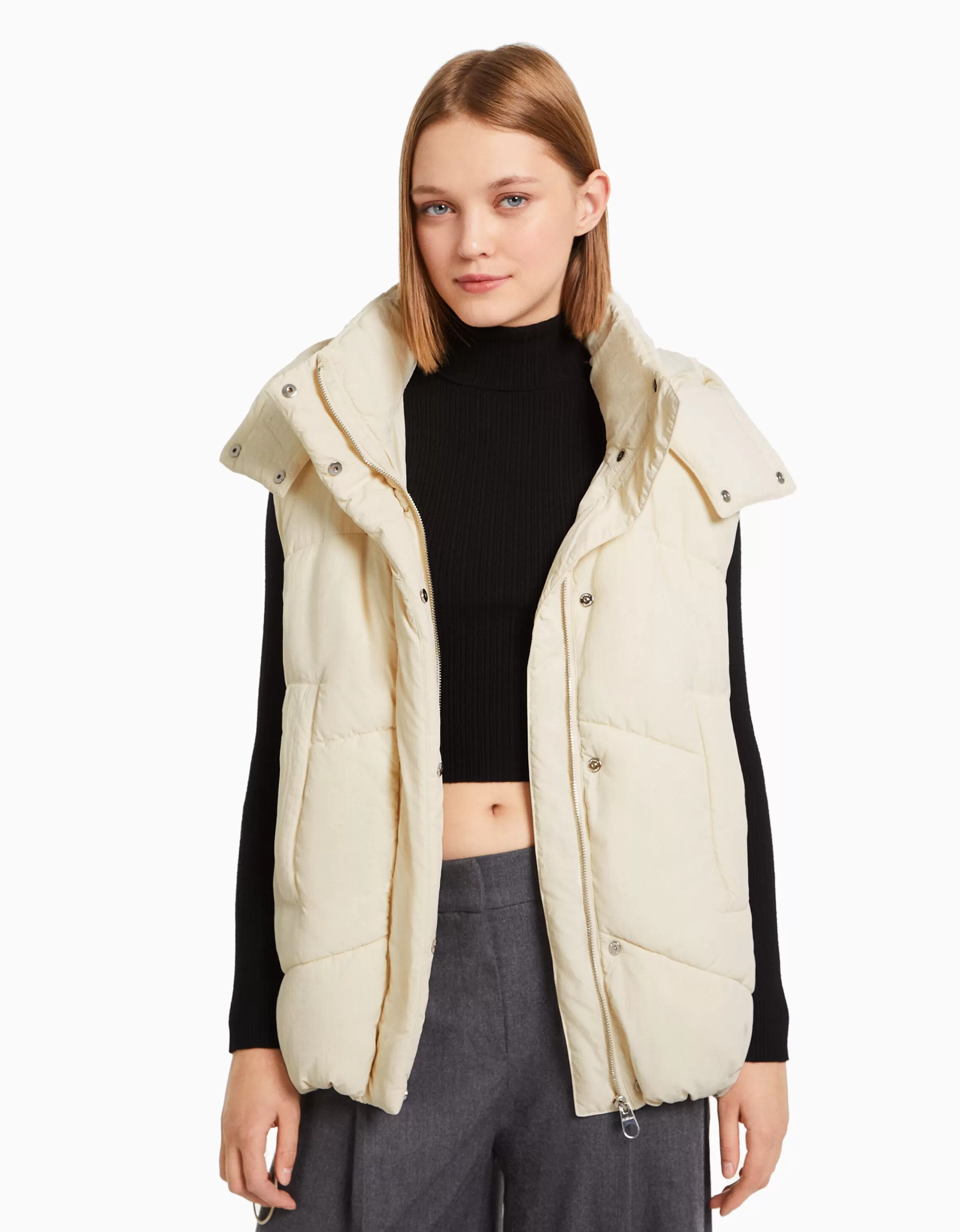 BERSHKA Vestes*Gilet sans manches rembourré capuche oversize Noir