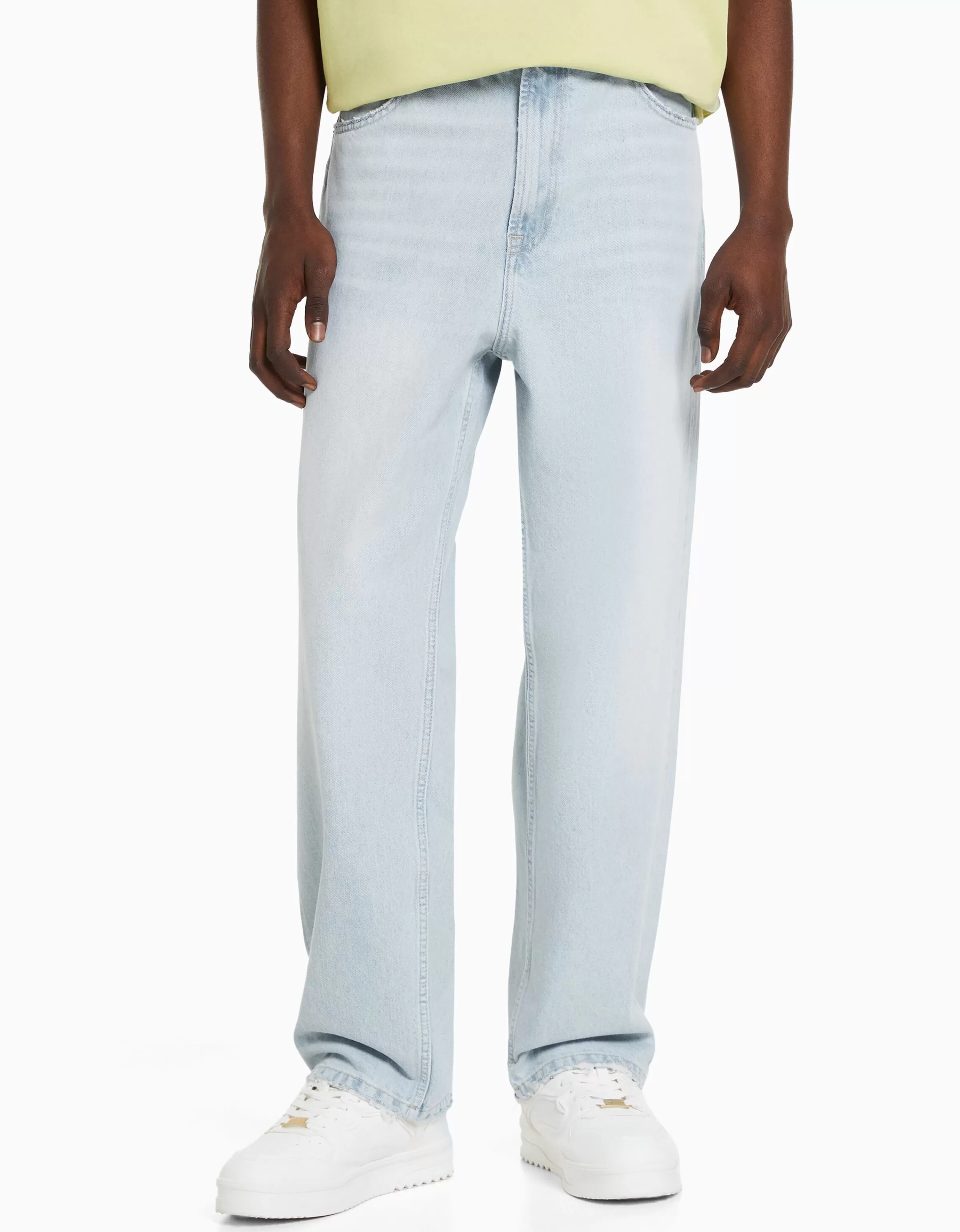 BERSHKA Basiques*Jean baggy Bleu clair