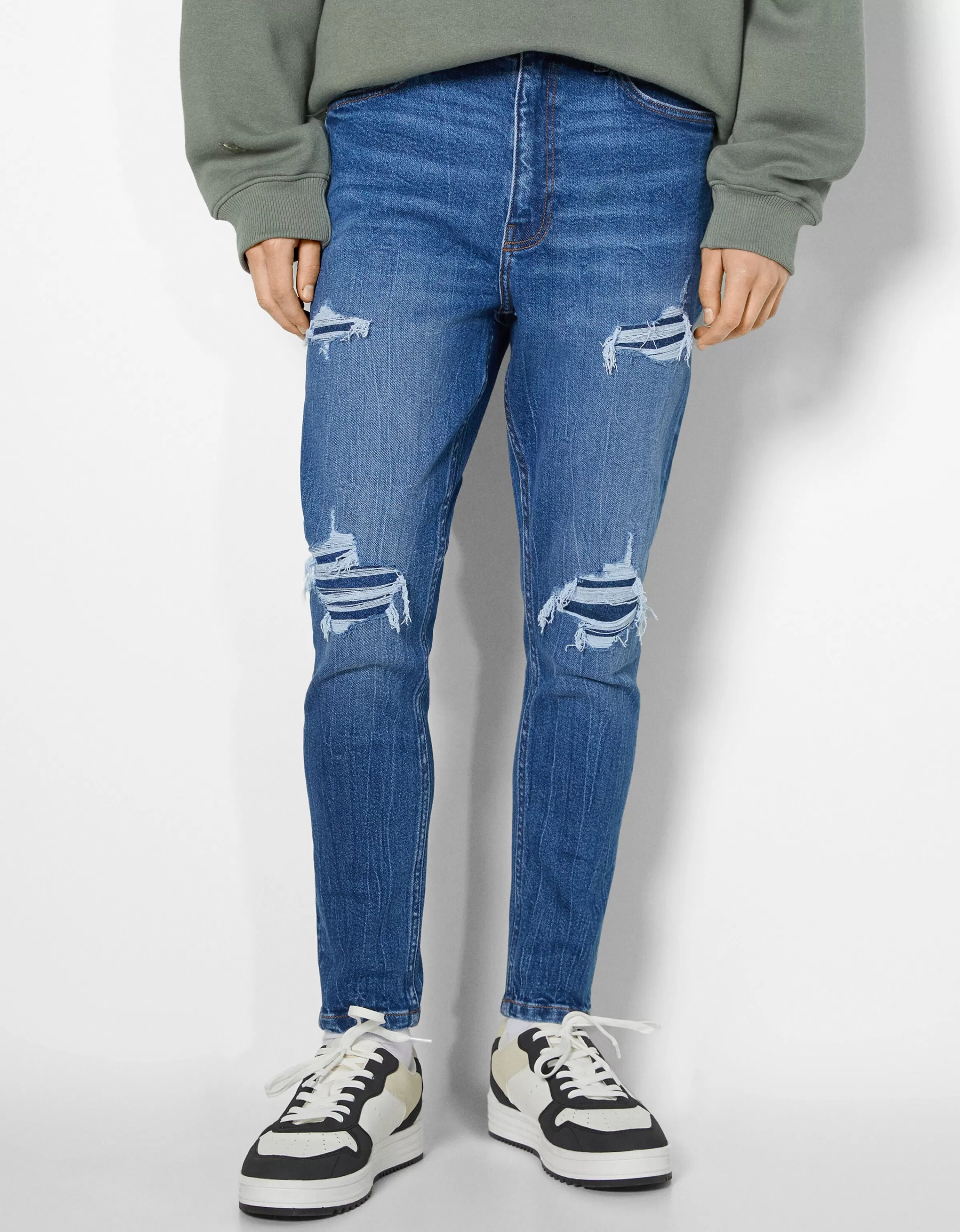 BERSHKA Jeans*Jean carotte déchiré Bleu