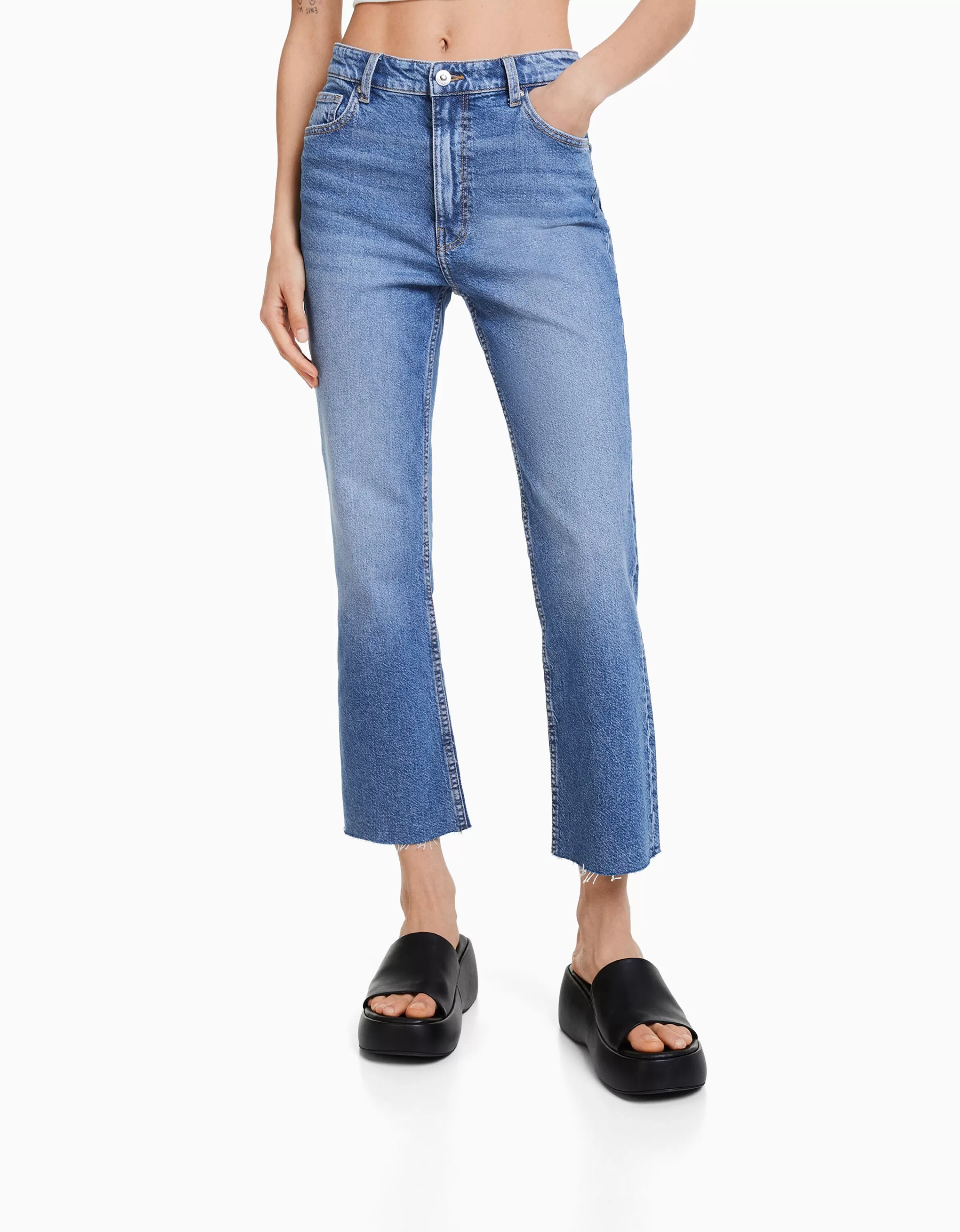 BERSHKA Vêtements*Jean cropped flare Bleu