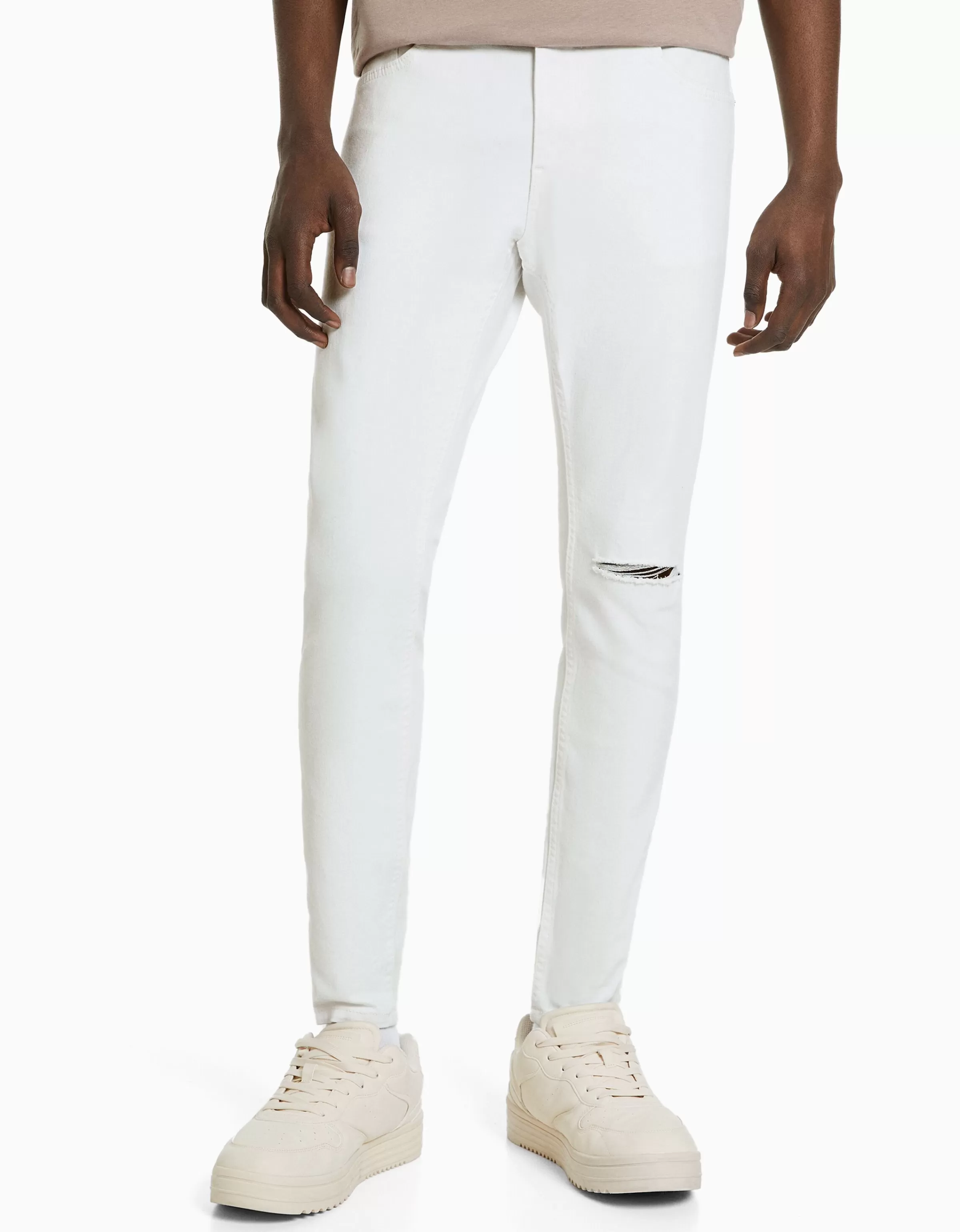 BERSHKA Pantalons et jeans*Jeans super skinny Blanc