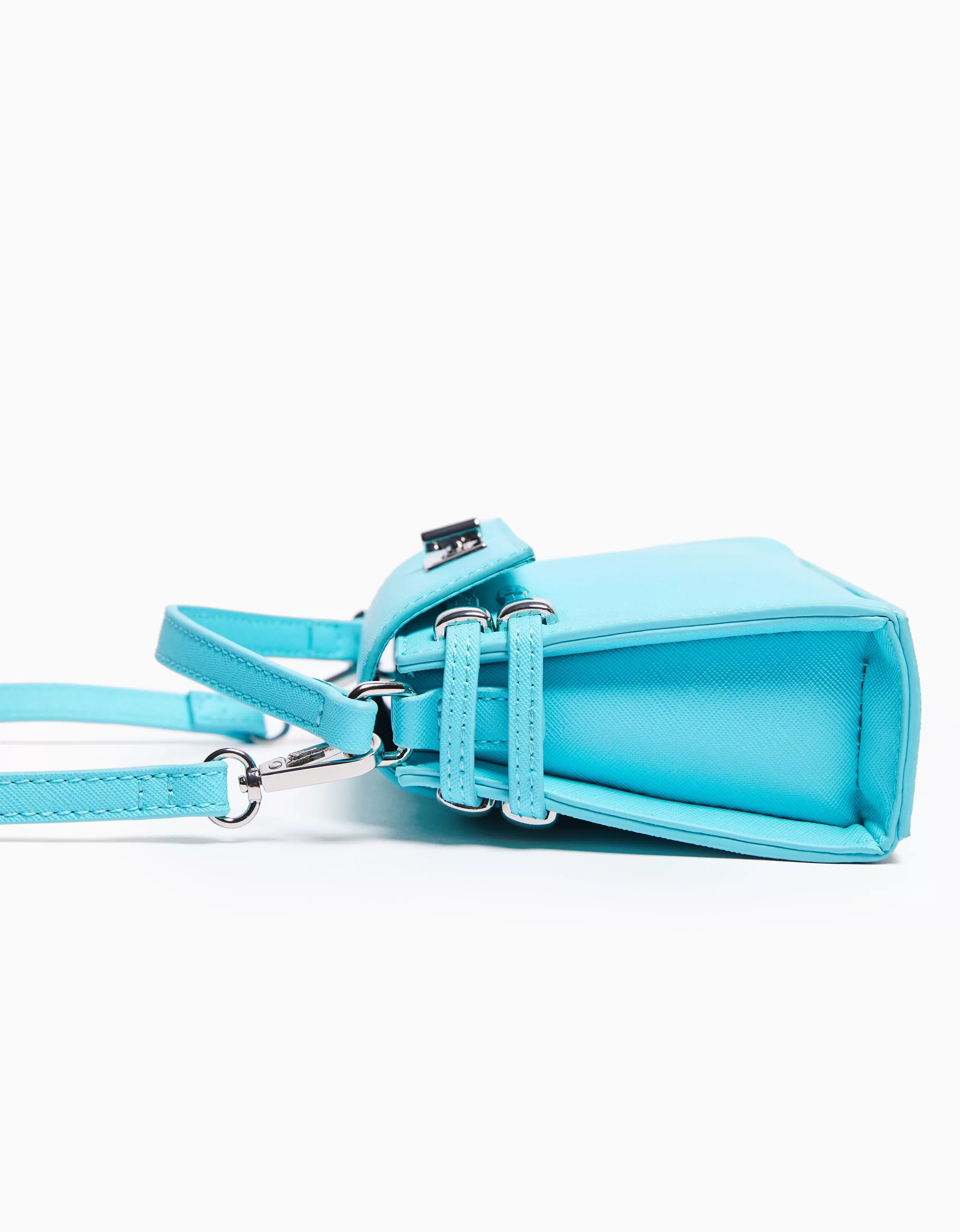 BERSHKA Tout voir*Mini-sac trapèze anse Bleu