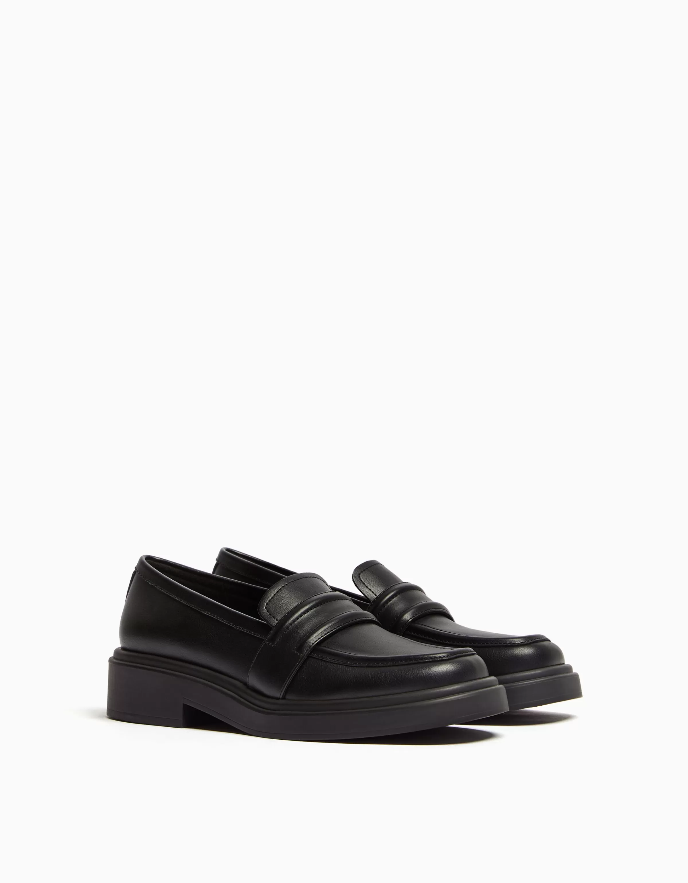 BERSHKA BSK Teen*Mocassins barrette Noir