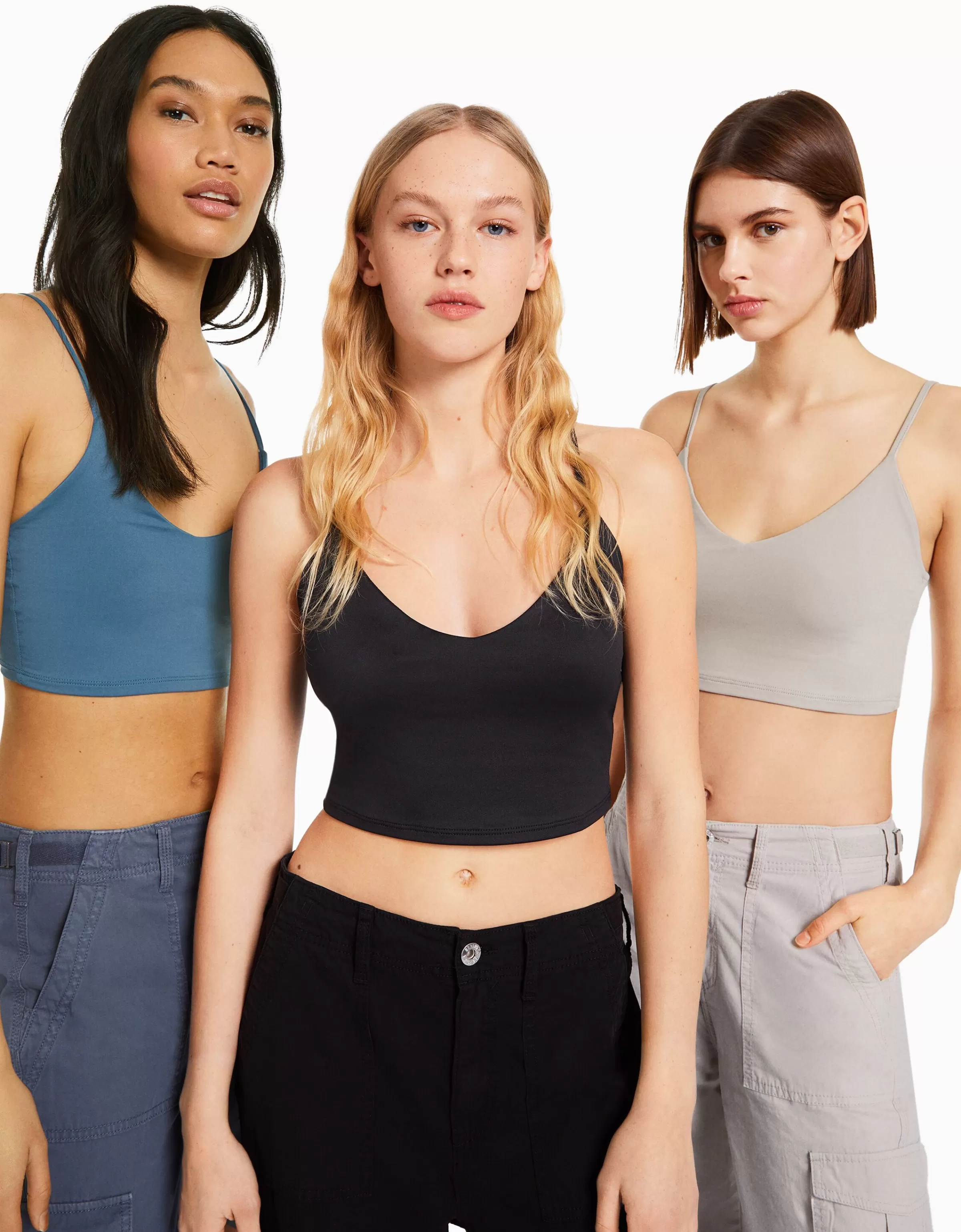 BERSHKA Packs*Pack 3 crop tops bretelles Multicouleur