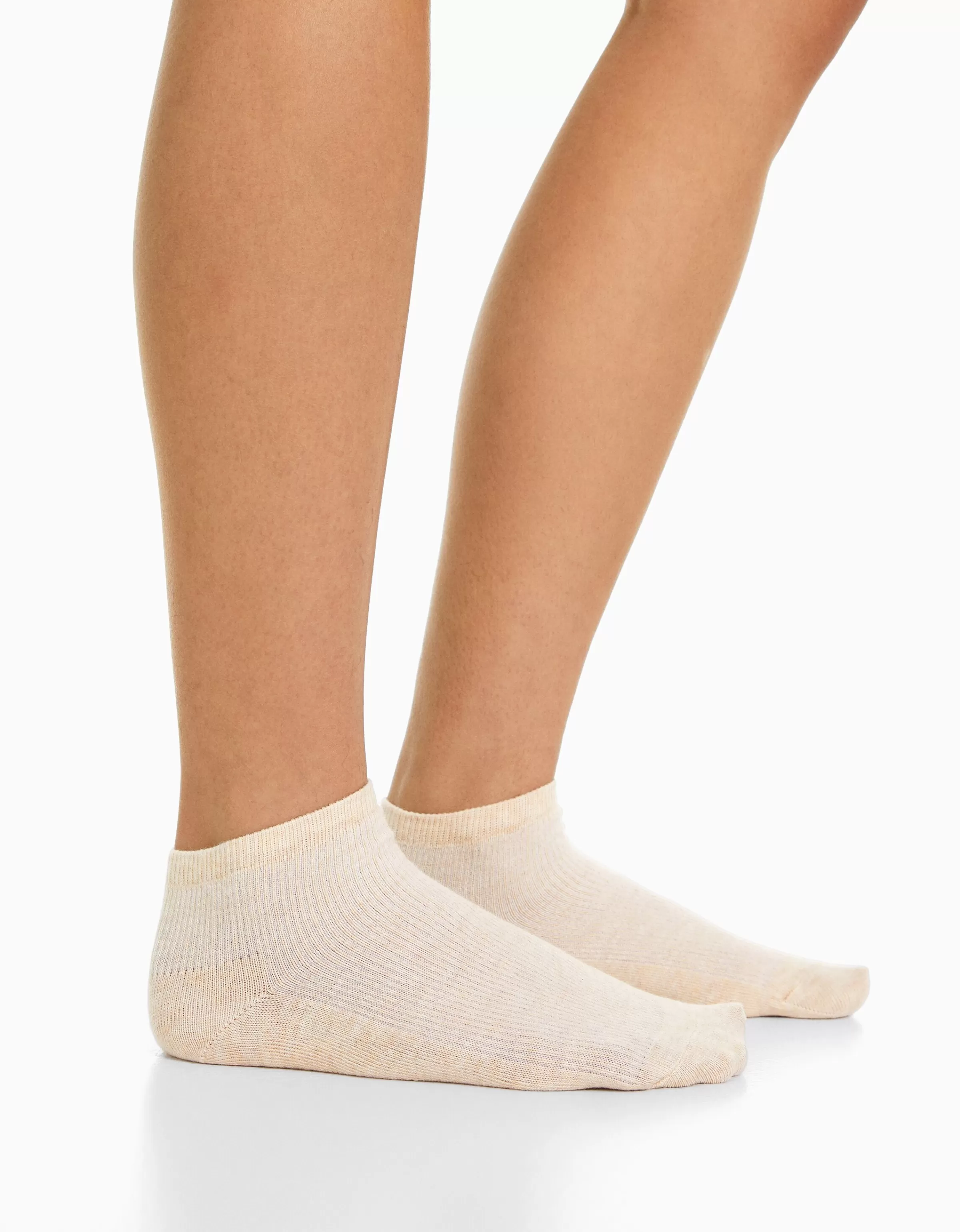 BERSHKA Chaussettes*Pack de 4 paires de socquettes Sable