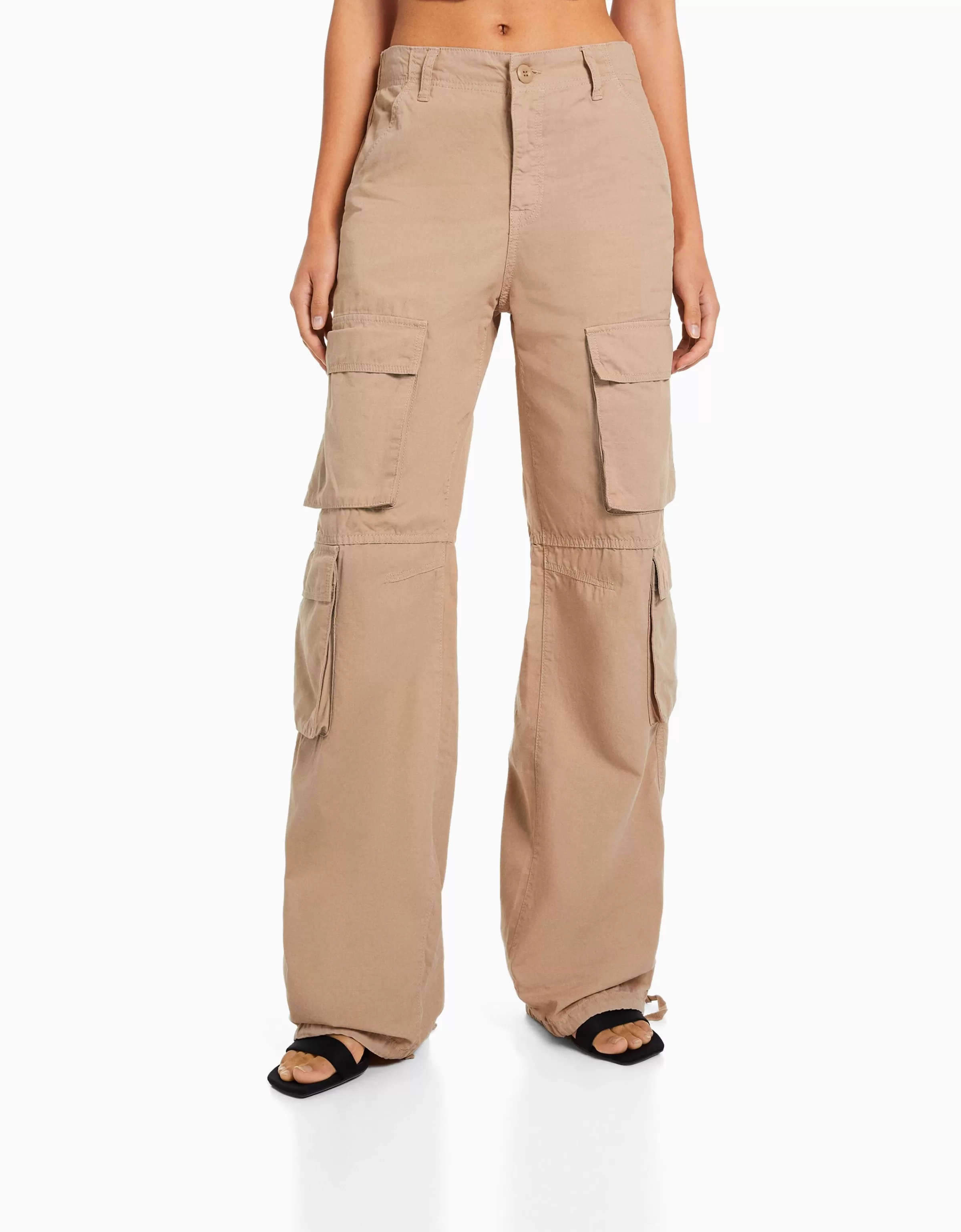 BERSHKA Pantalons*Pantalon cargo cordon Camel