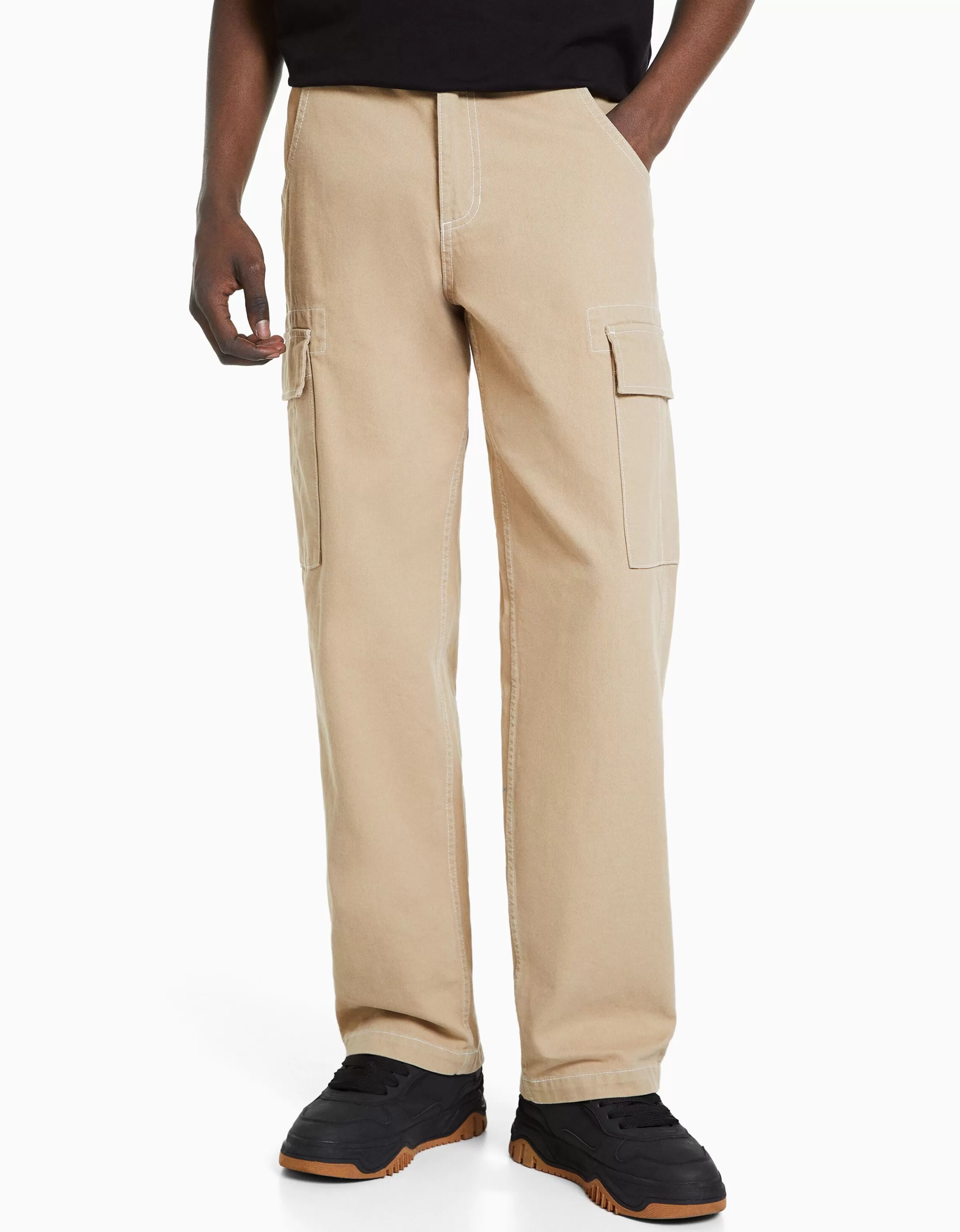 BERSHKA Vêtements*Pantalon cargo wide fil contraste Camel