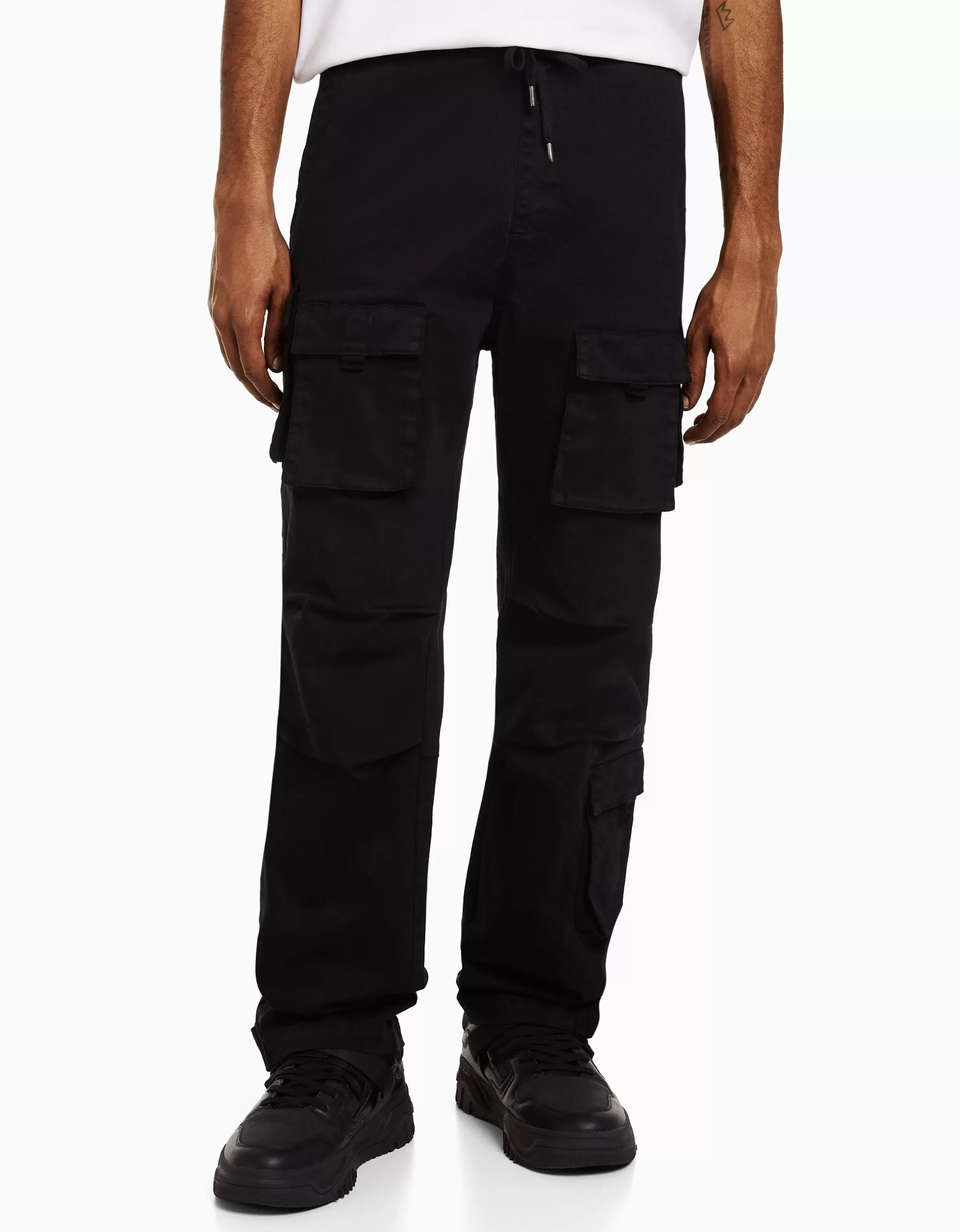 BERSHKA Pantalons*Pantalon jogger cargo coton Noir