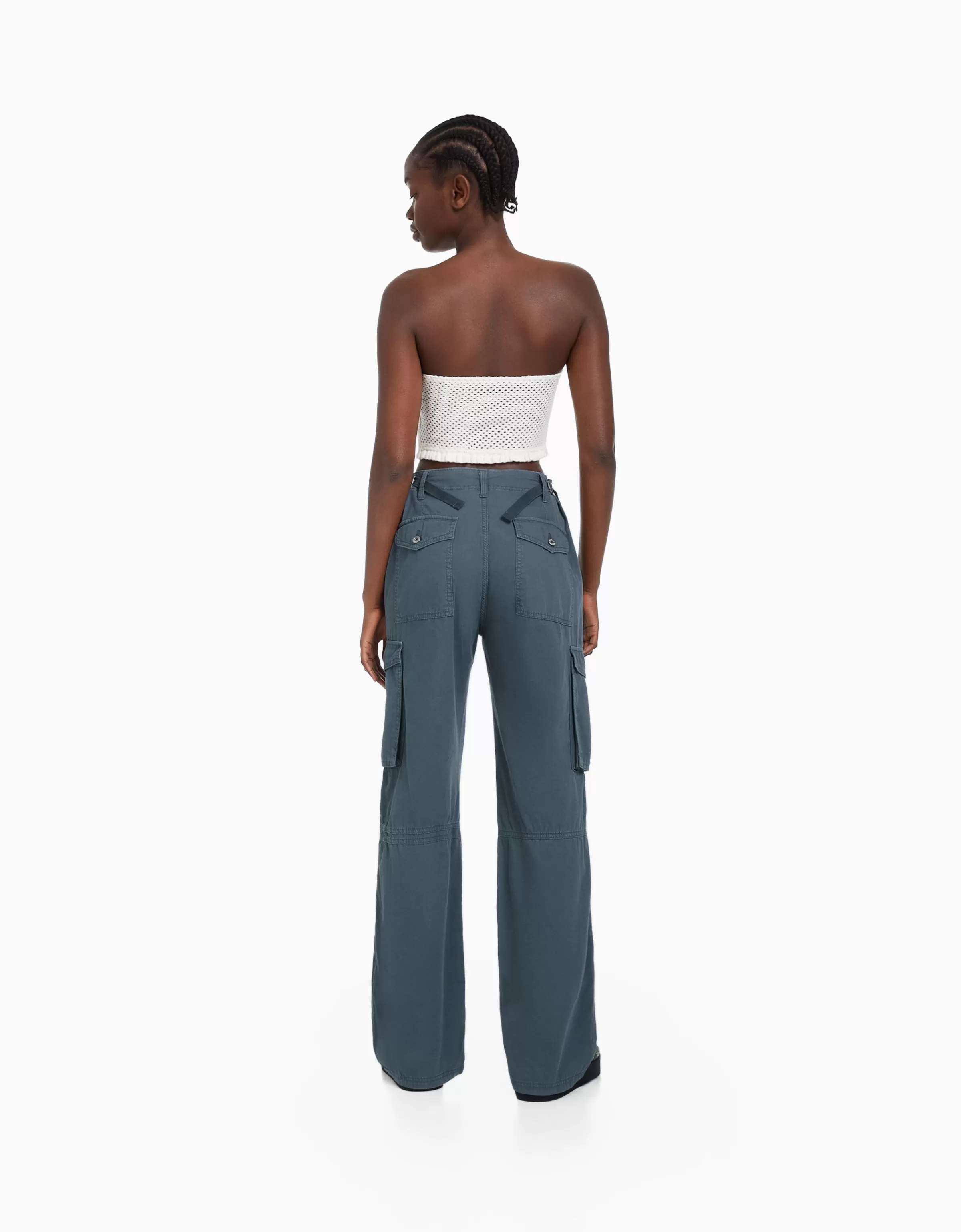 BERSHKA BSK Teen*Pantalon straight cargo réglable Blanc