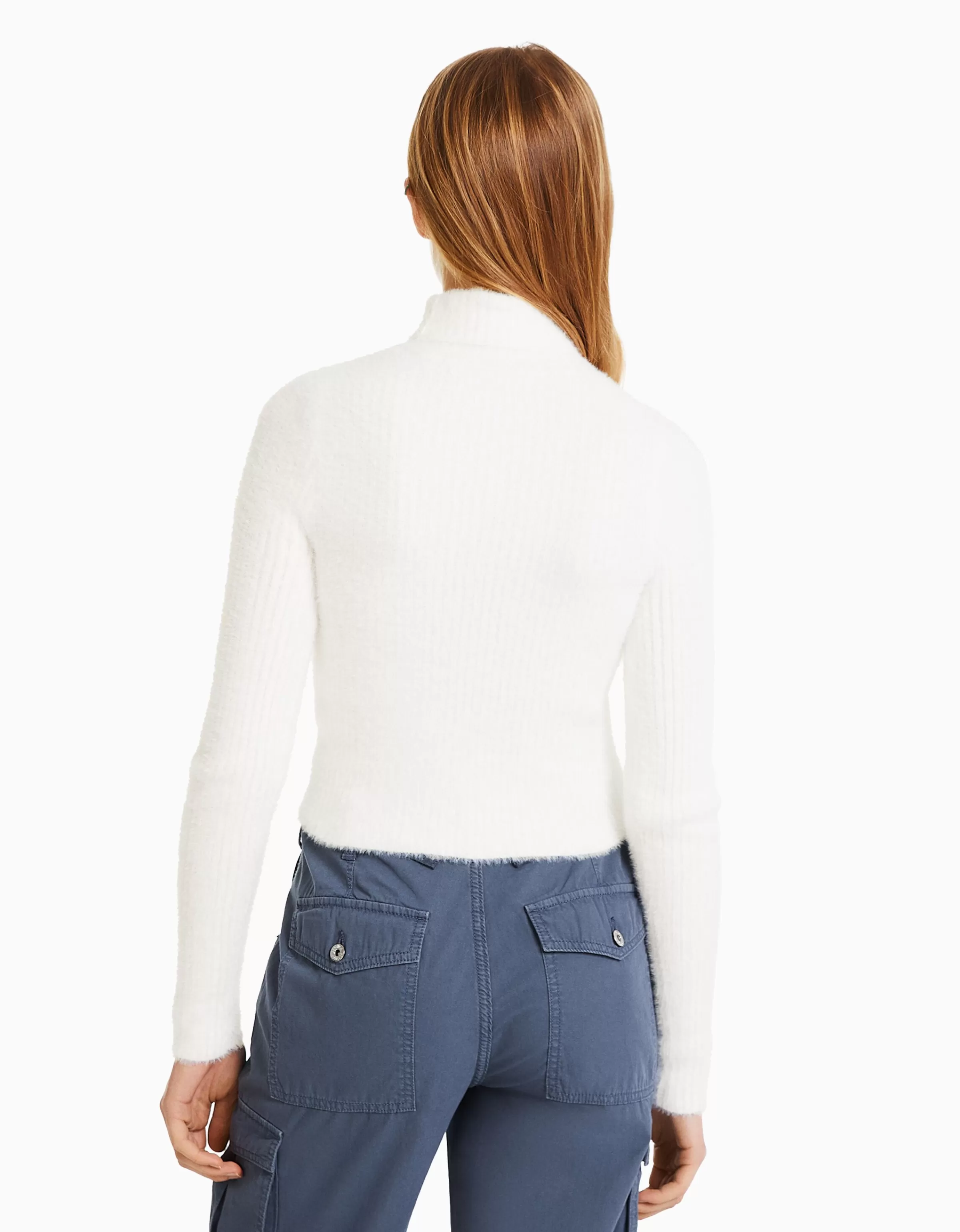 BERSHKA Pulls*Pull fausse fourrure col roulé Blanc