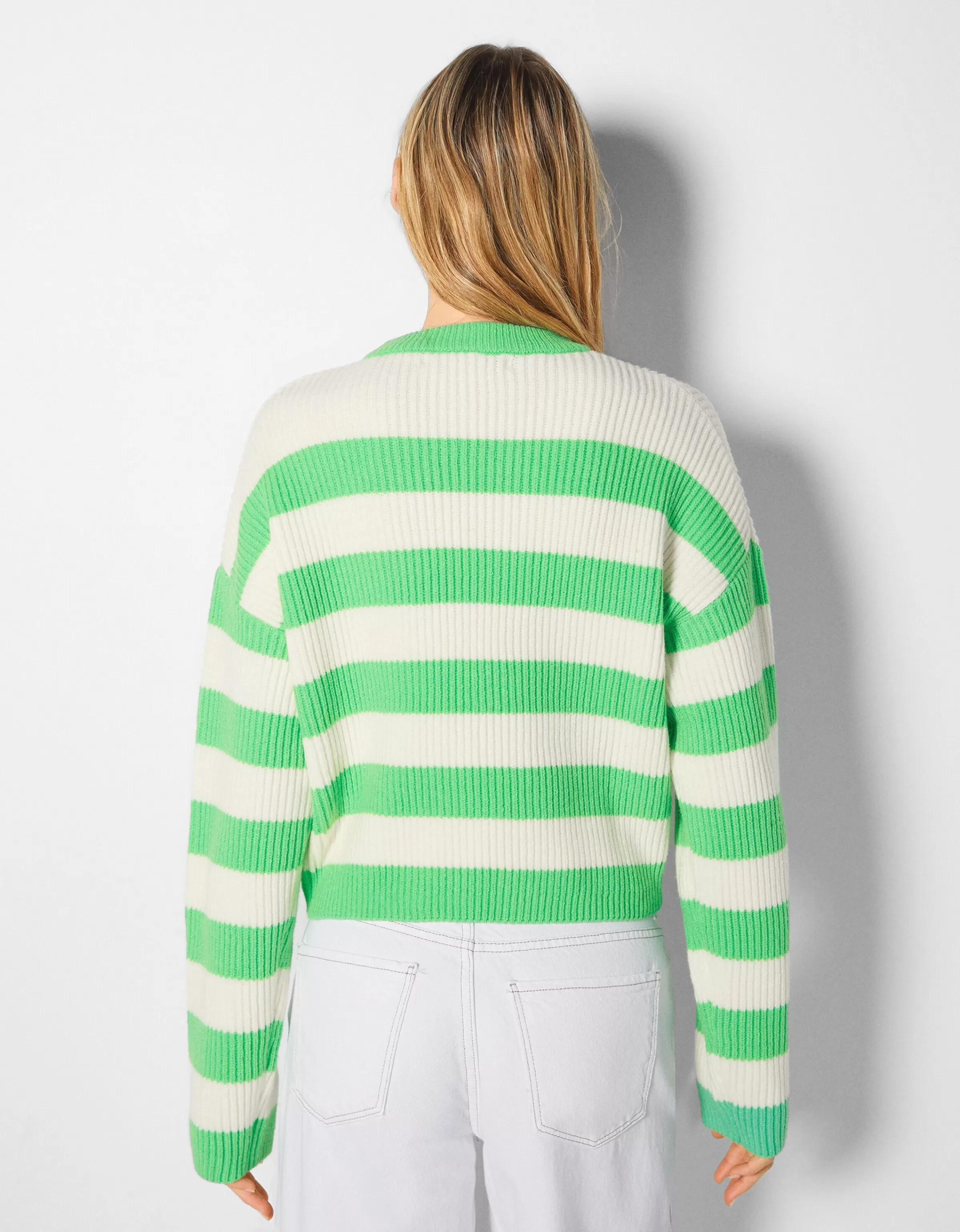 BERSHKA Maille*Pull rayé à col rond Vert