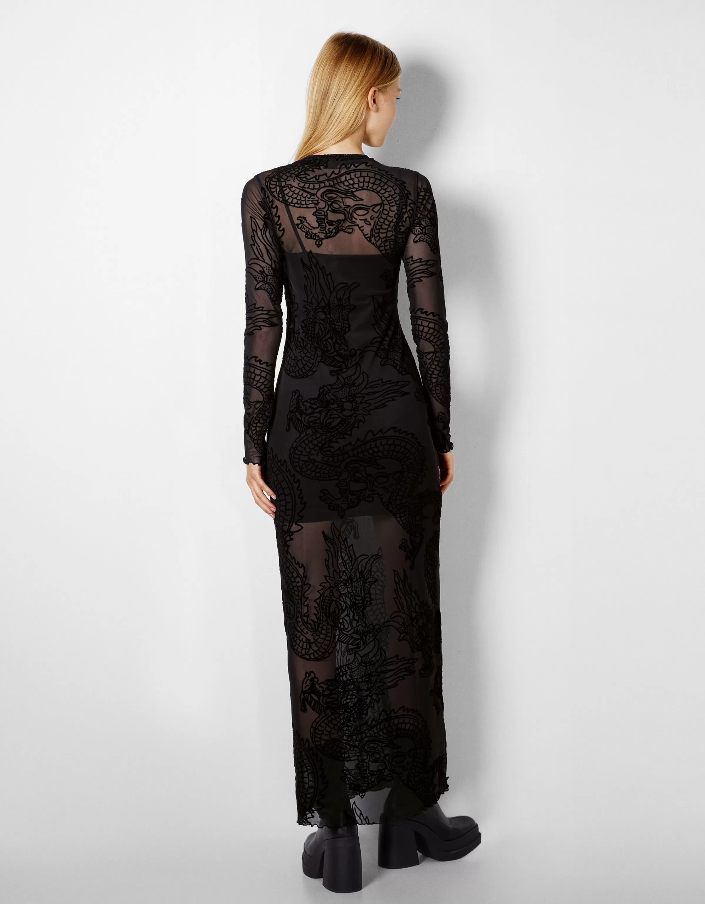 BERSHKA Robes*Robe longue manches longues tulle imprimé dragons Noir