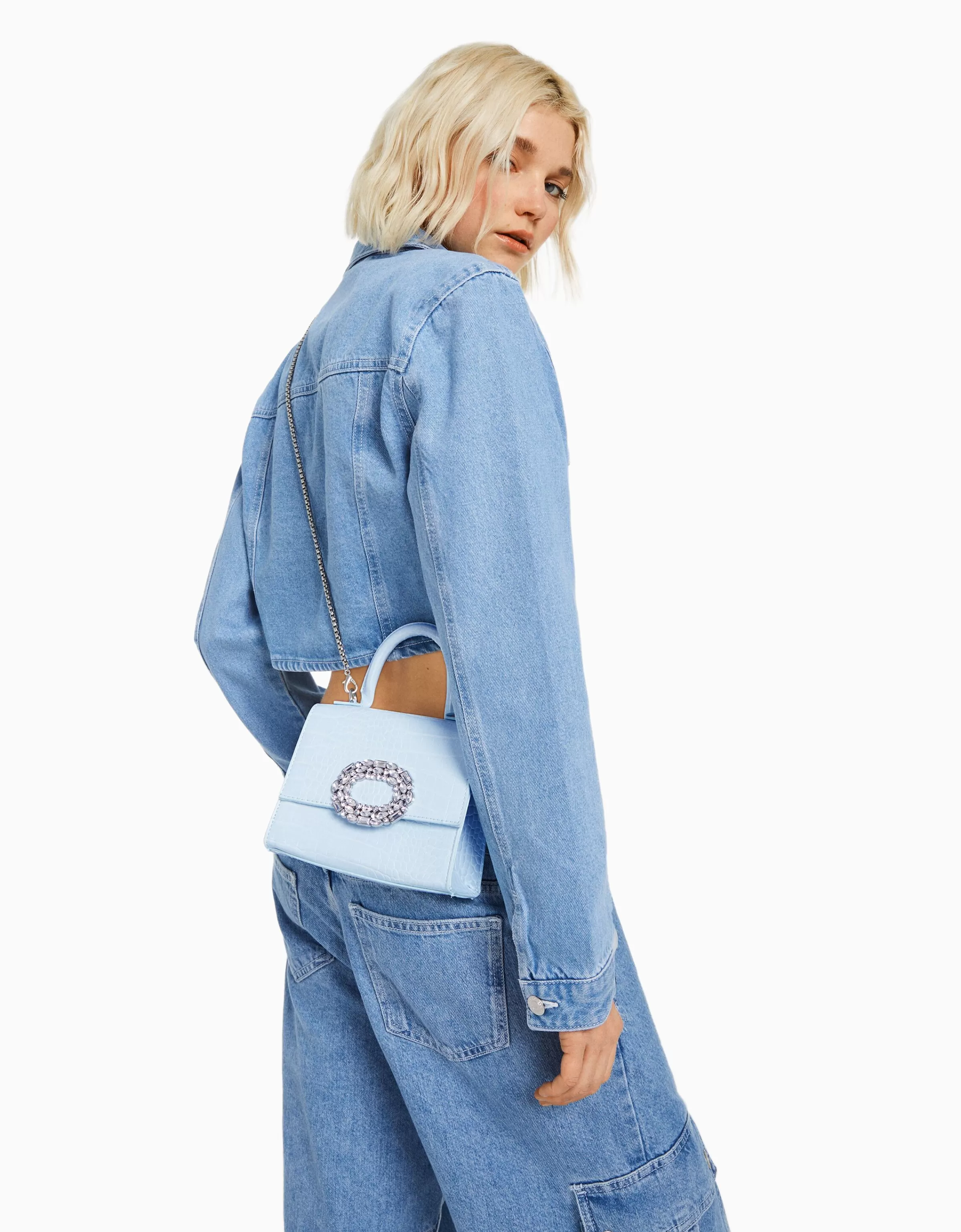 BERSHKA Tout voir*Sac bijou anse chaîne gravé imprimé animal Bleu clair