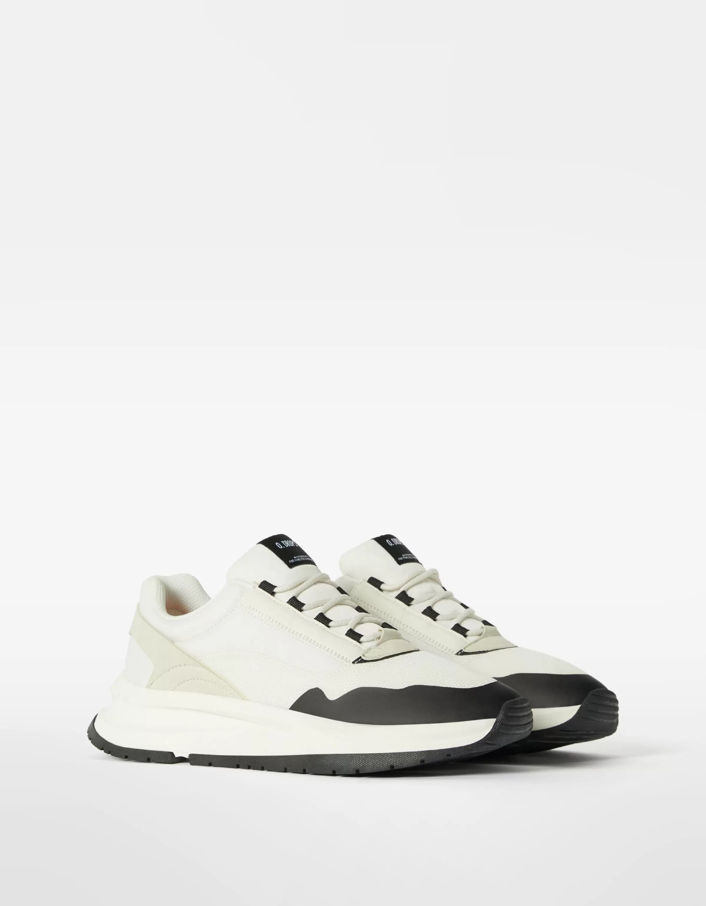 BERSHKA Basiques*Sneakers avec tissu homme Blanc