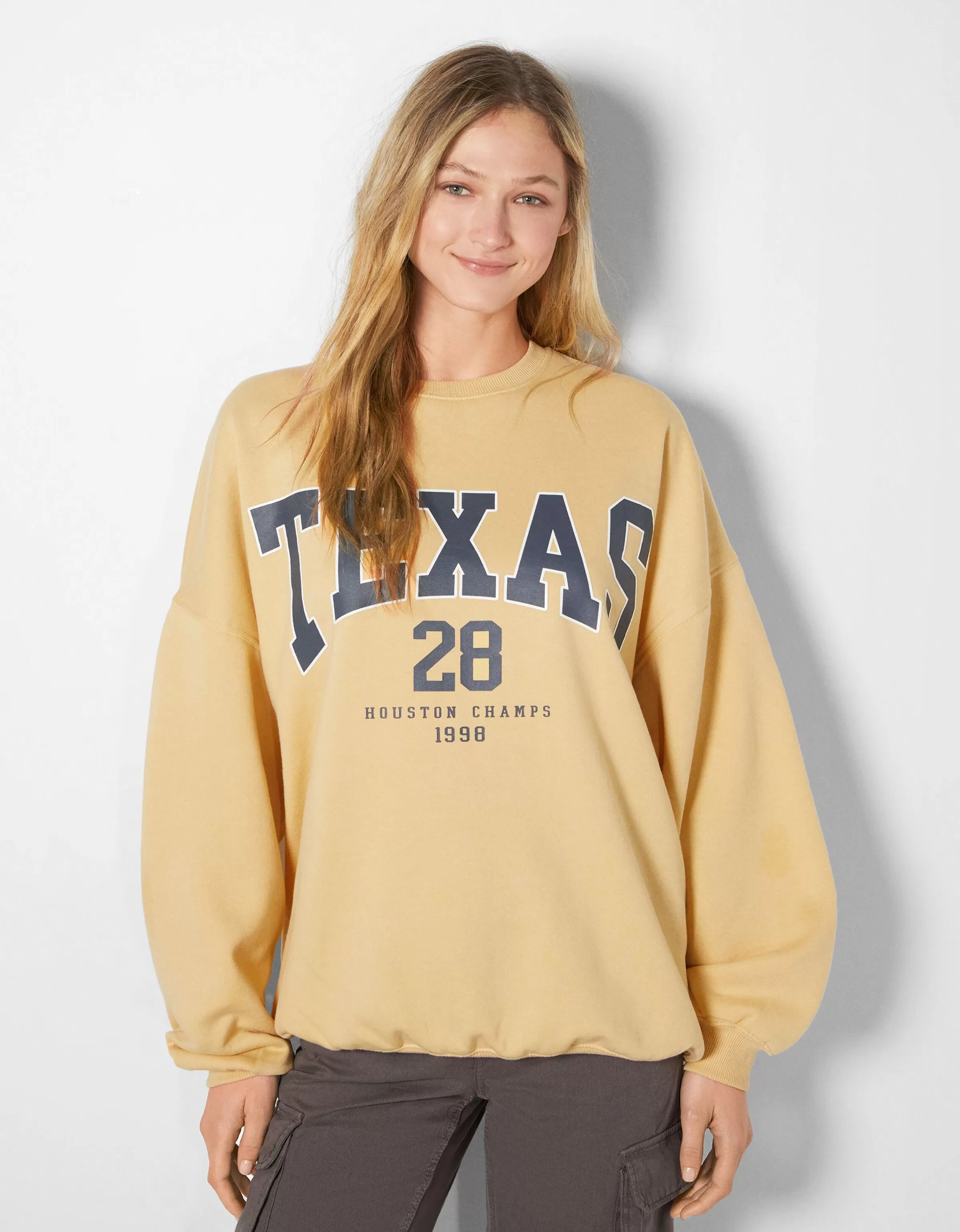 BERSHKA Pulls*Sweat ample imprimé Bleu clair