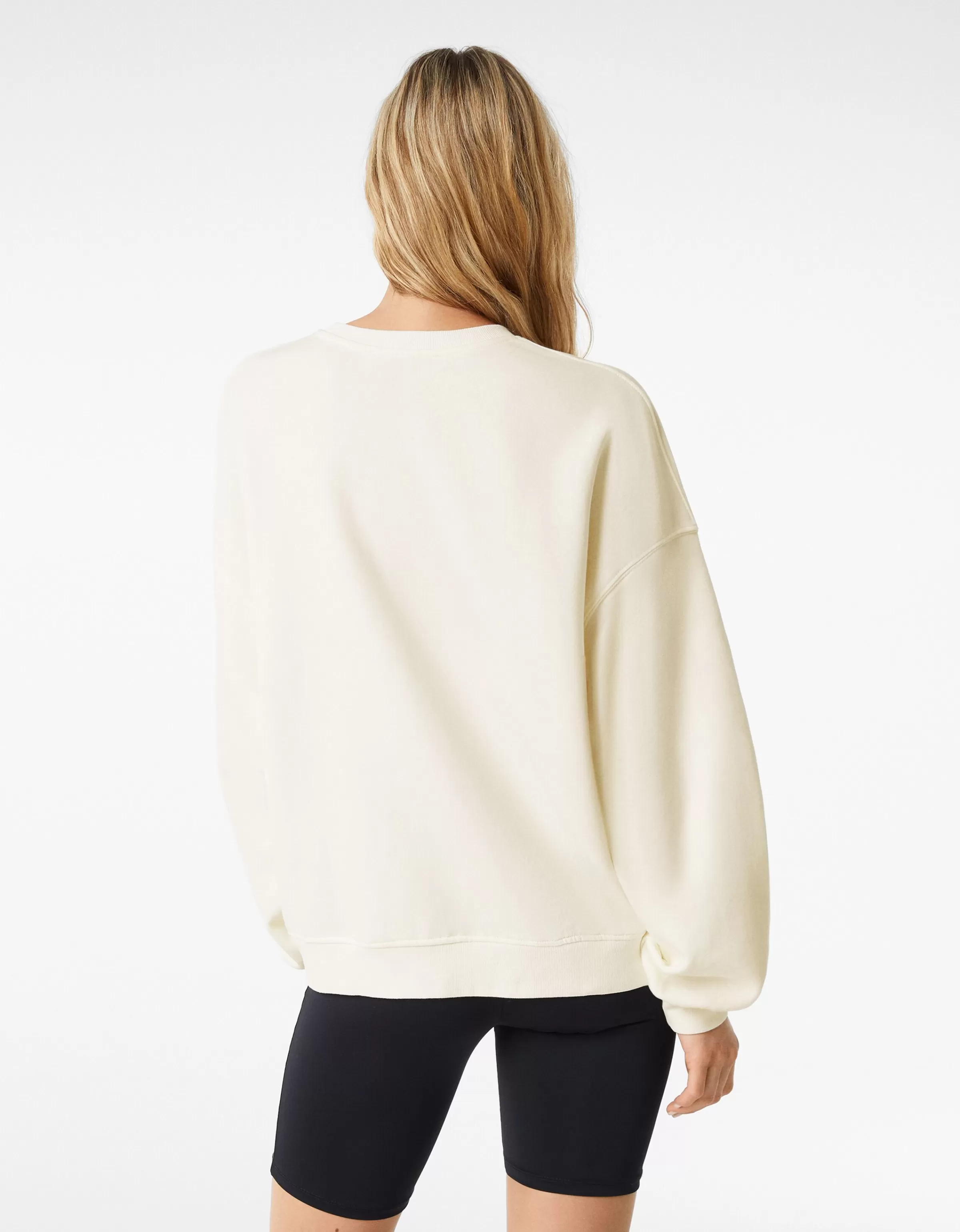 BERSHKA Pulls*Sweat ample imprimé Écru