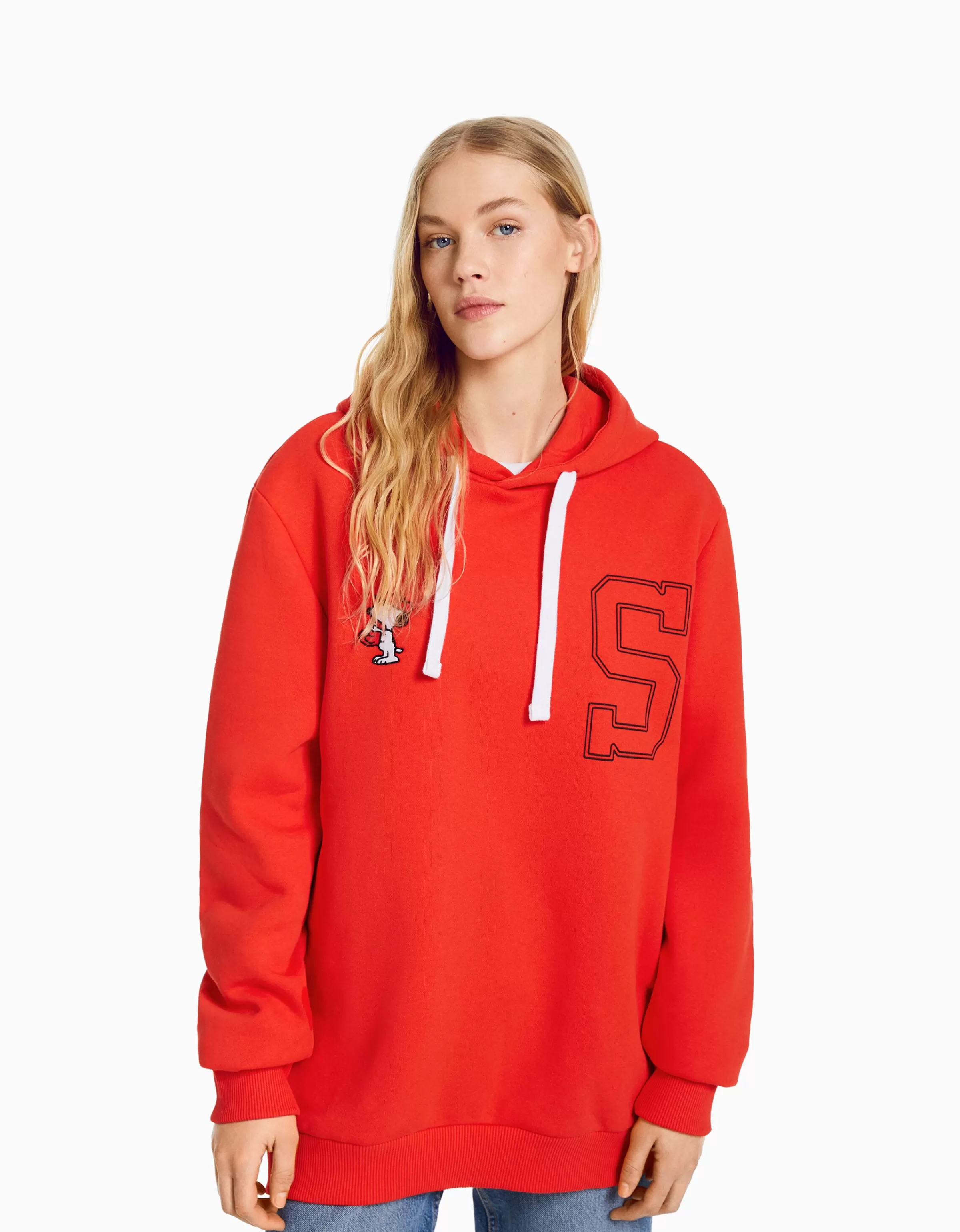 BERSHKA Cartoons*Sweat capuche brodé Snoopy Rouge