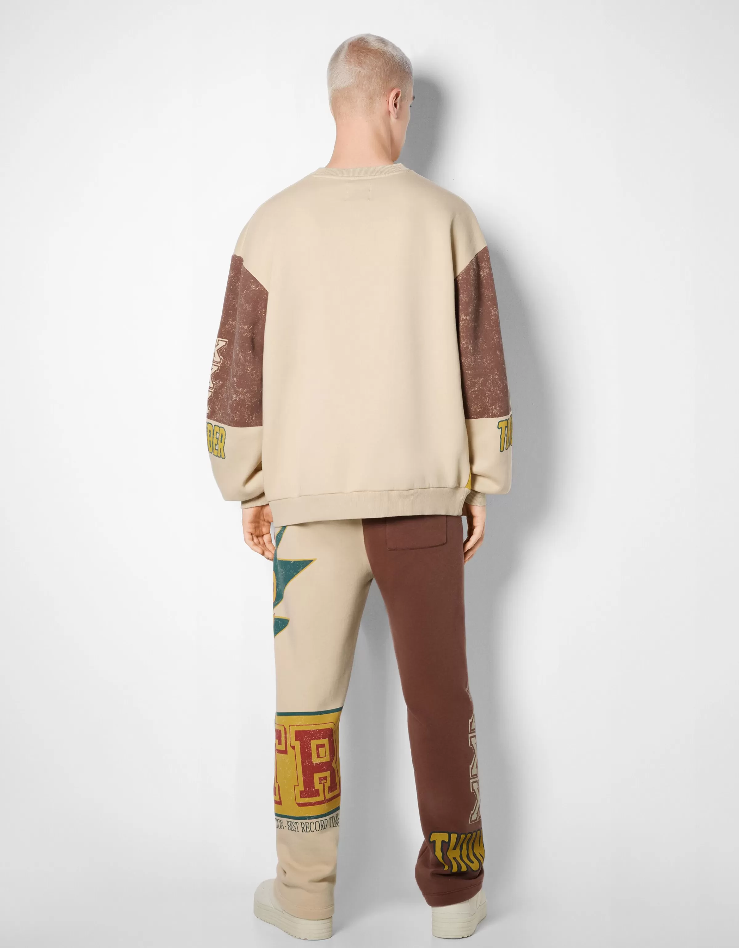 BERSHKA Sweats*Sweat oversize racing Marron