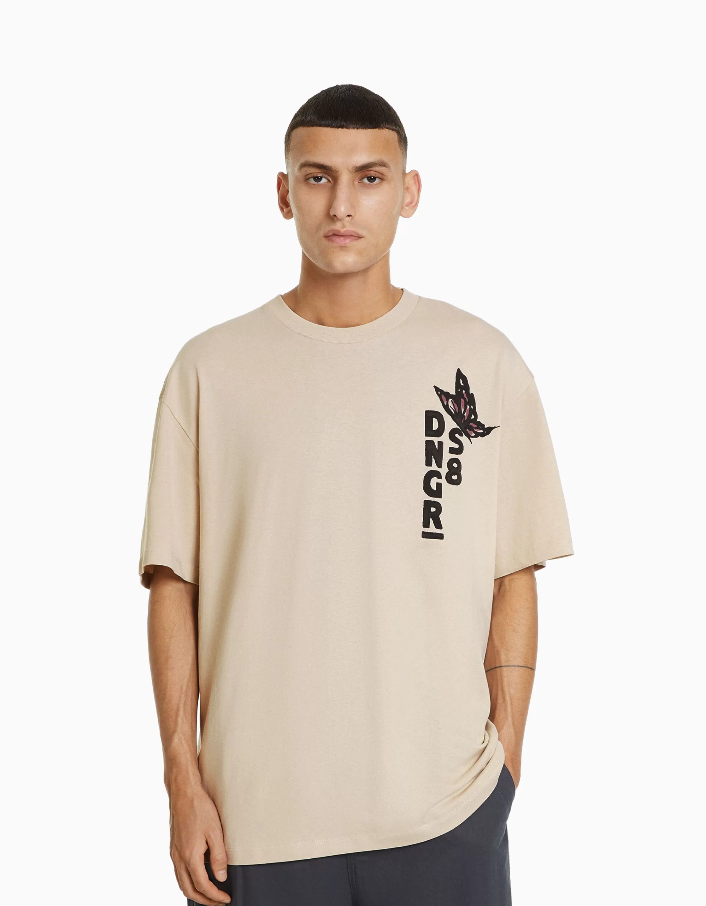 BERSHKA Tee-shirts*T-shirt boxy manches courtes imprimé Noir