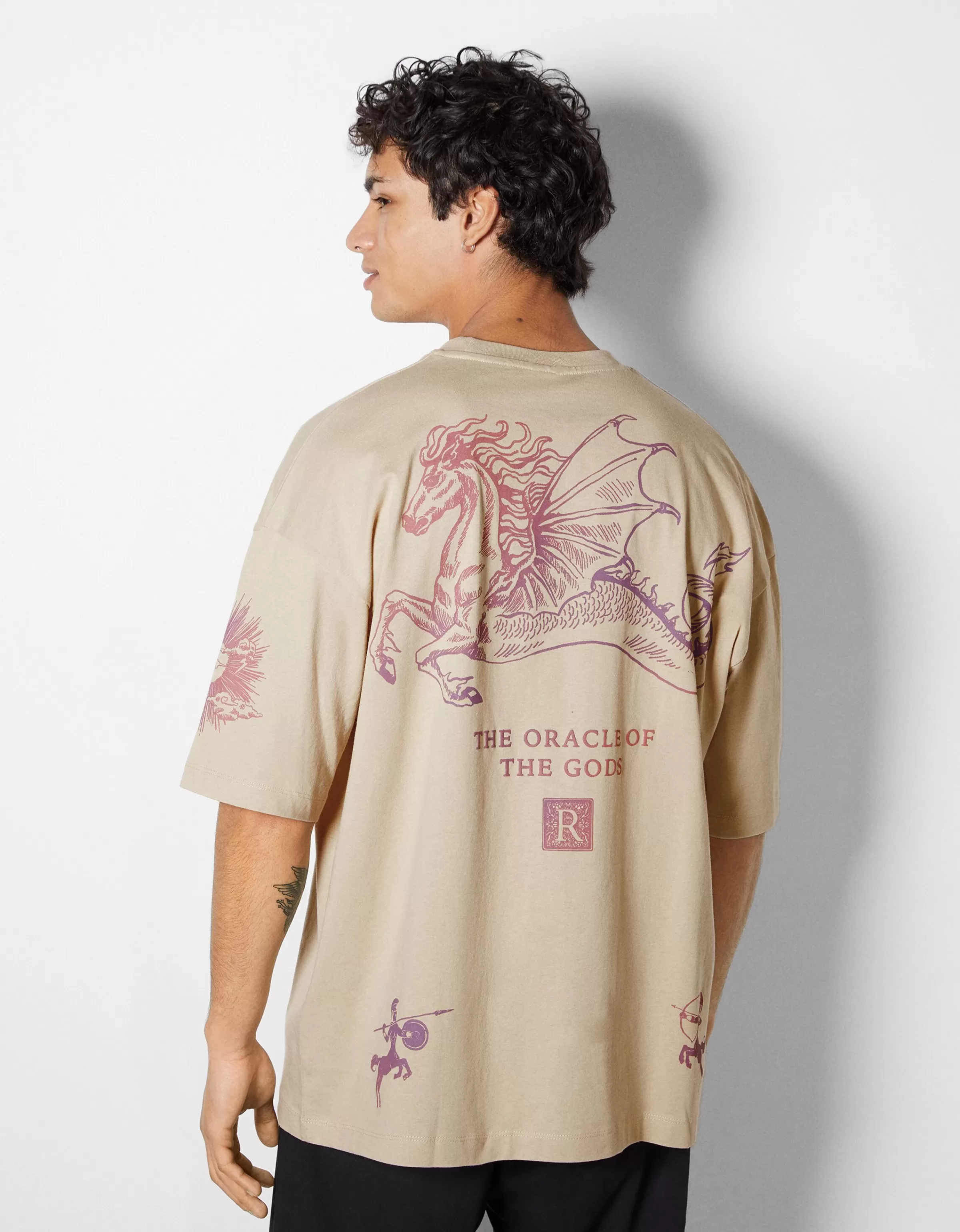 BERSHKA Tee-shirts et Chemises*T-shirt manches courtes extra loose imprimé ésotérique Camel