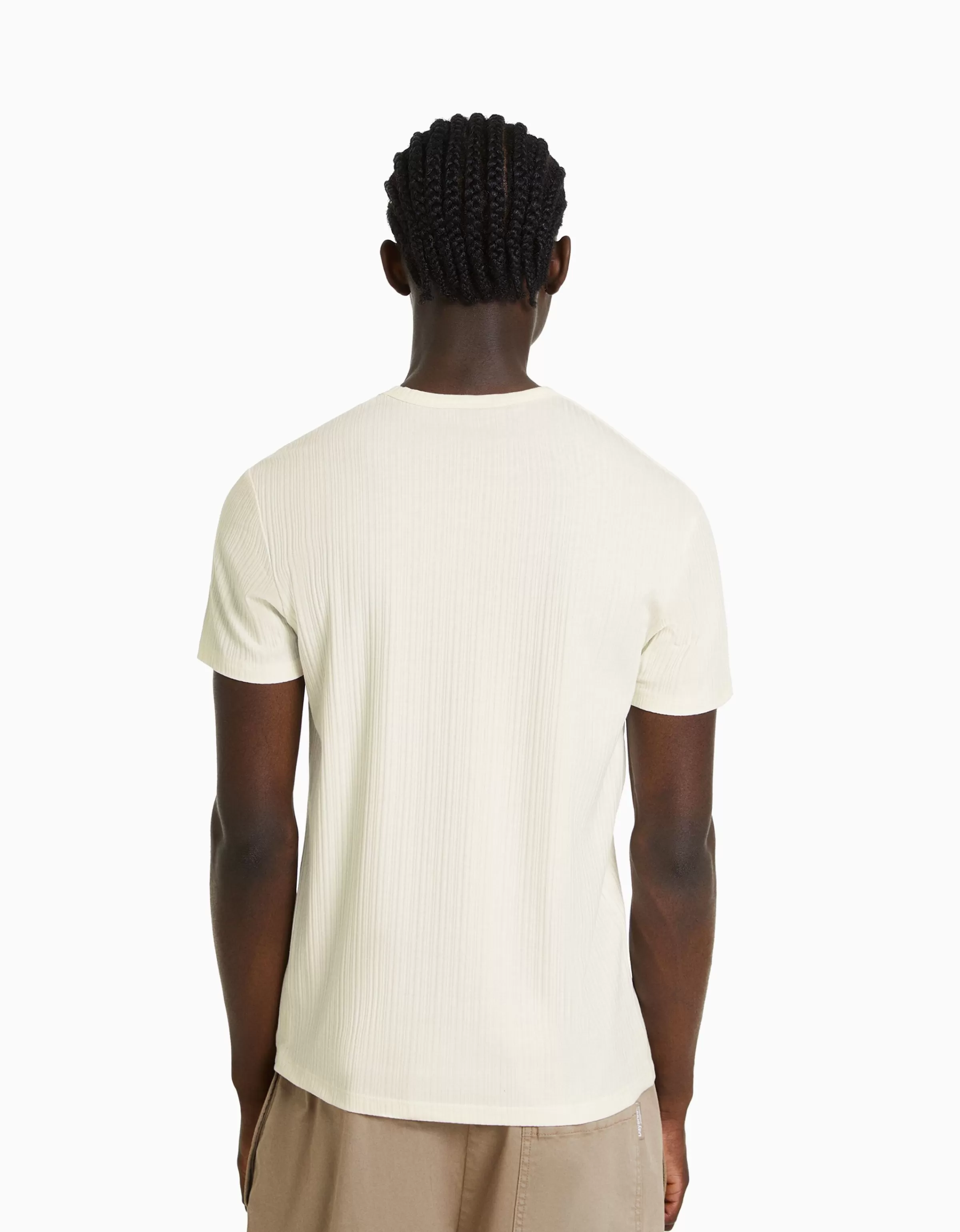 BERSHKA Vêtements*T-shirt manches courtes muscle fit maille côtelée Blanc cassé