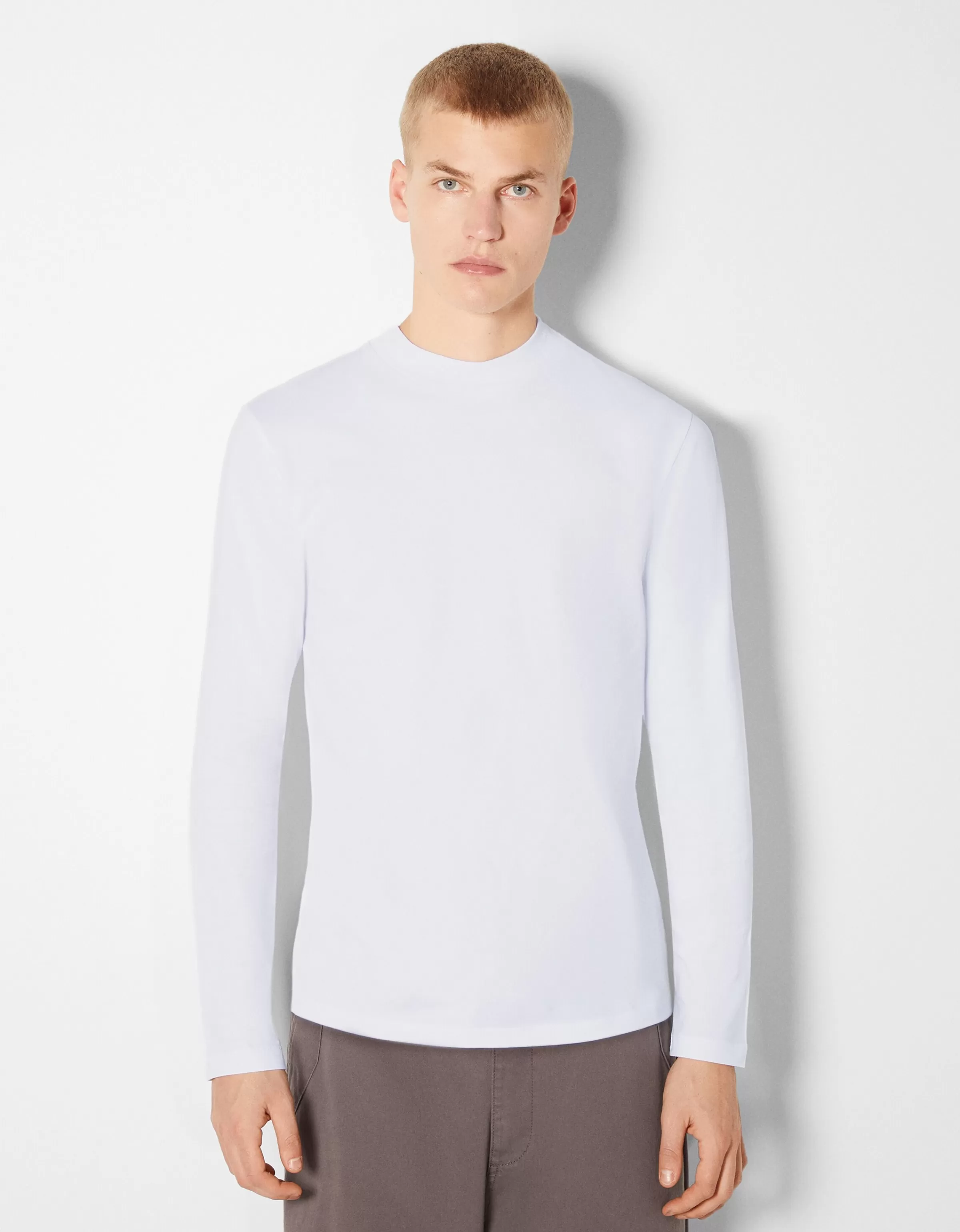 BERSHKA Vêtements*T-shirt manches longues col cheminée Blanc