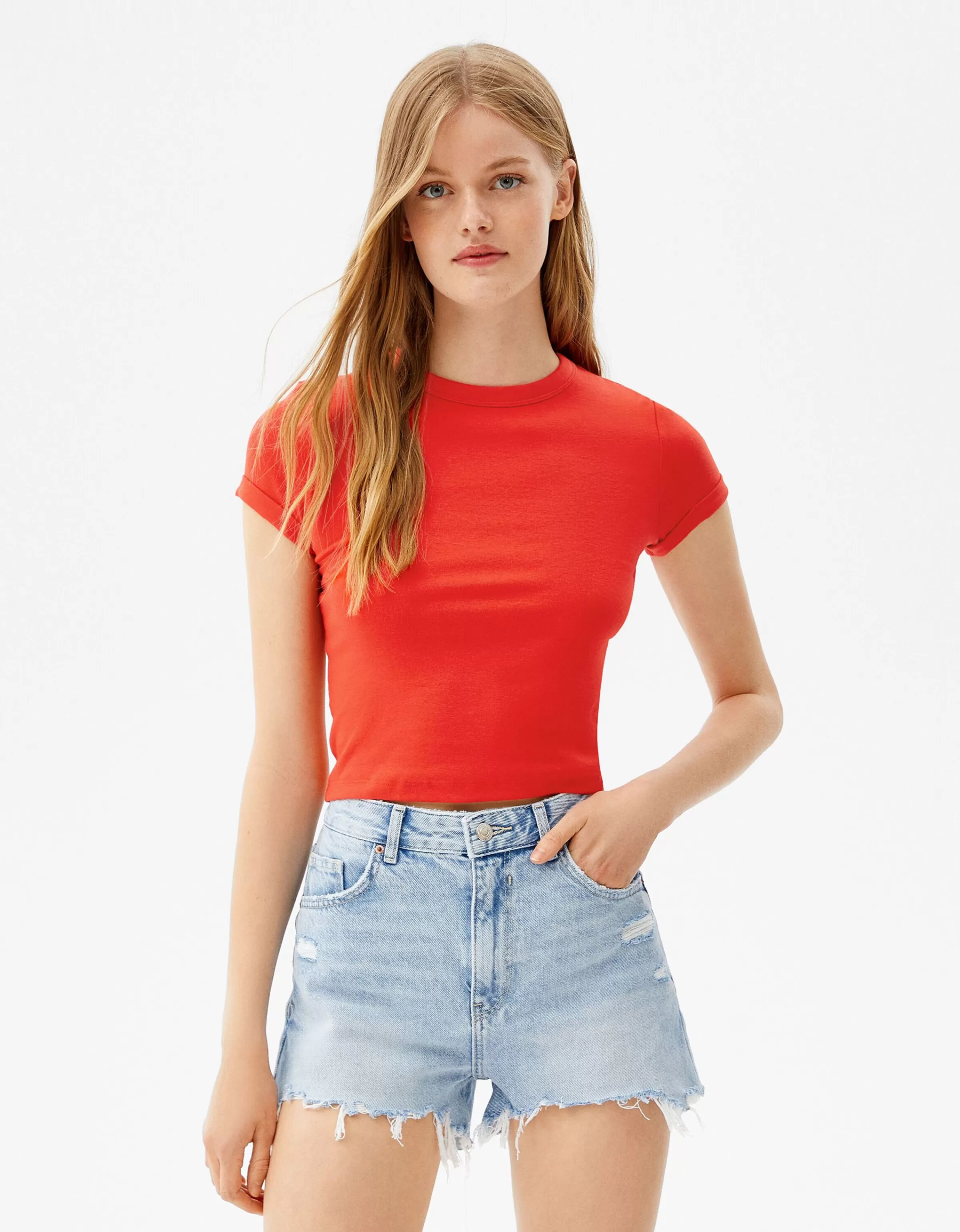 BERSHKA Tee-shirts*T-shirt moulant manches courtes Rouge