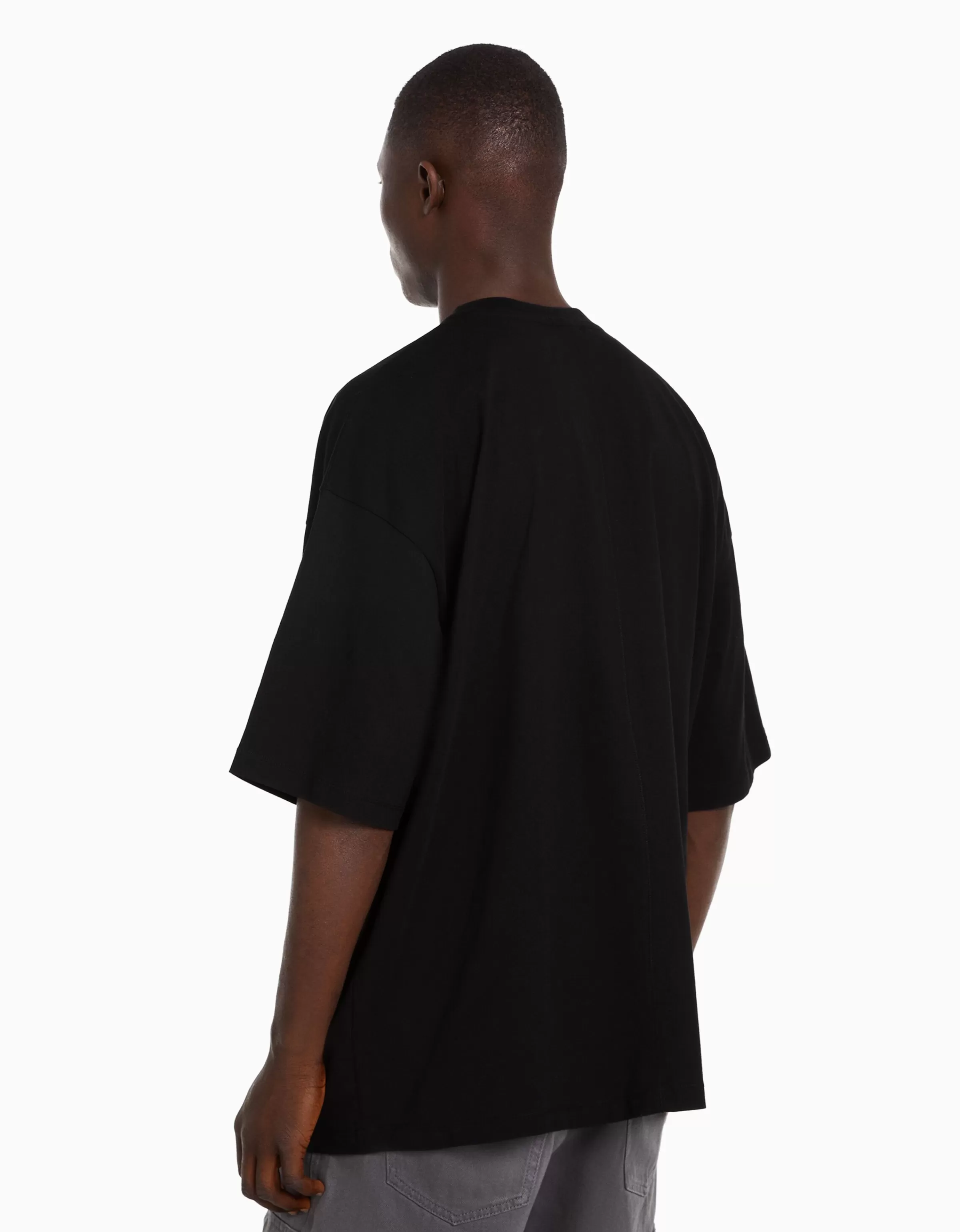 BERSHKA Vêtements*T-shirt oversize à manches courtes Noir