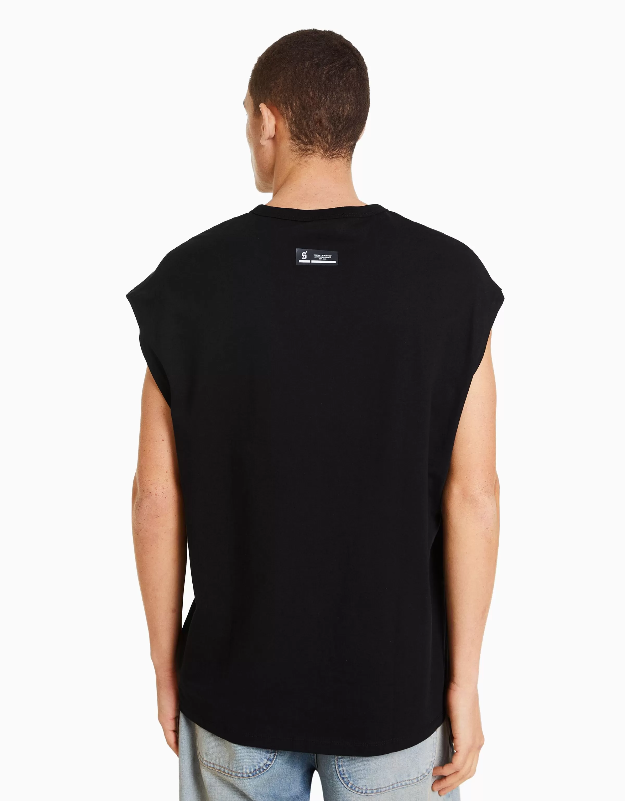 BERSHKA Tee-shirts*T-shirt sans manches oversize Noir